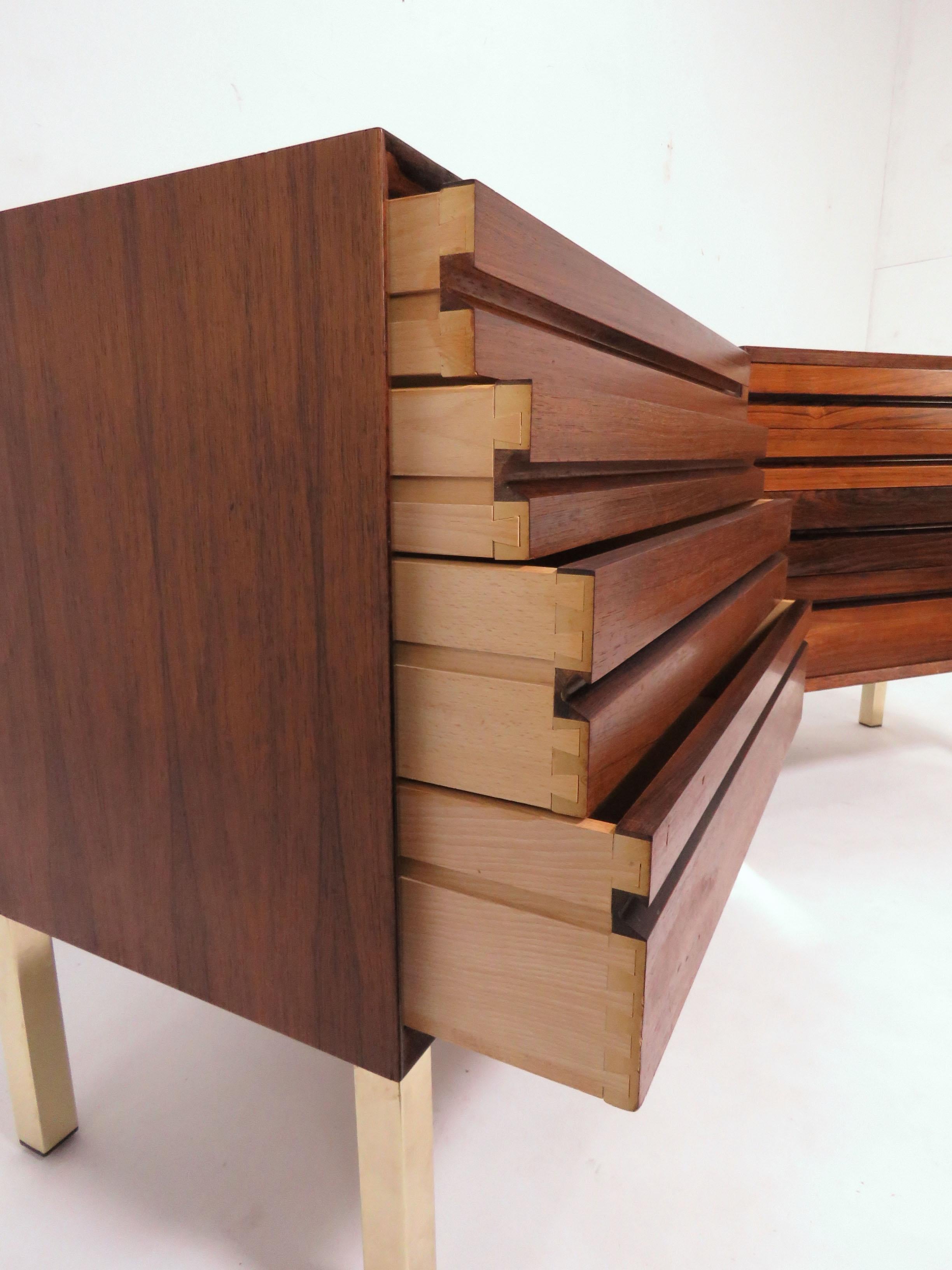 Pair of Danish Cado Rosewood Four-Drawer Cabinet Dressers, circa 1960s 3
