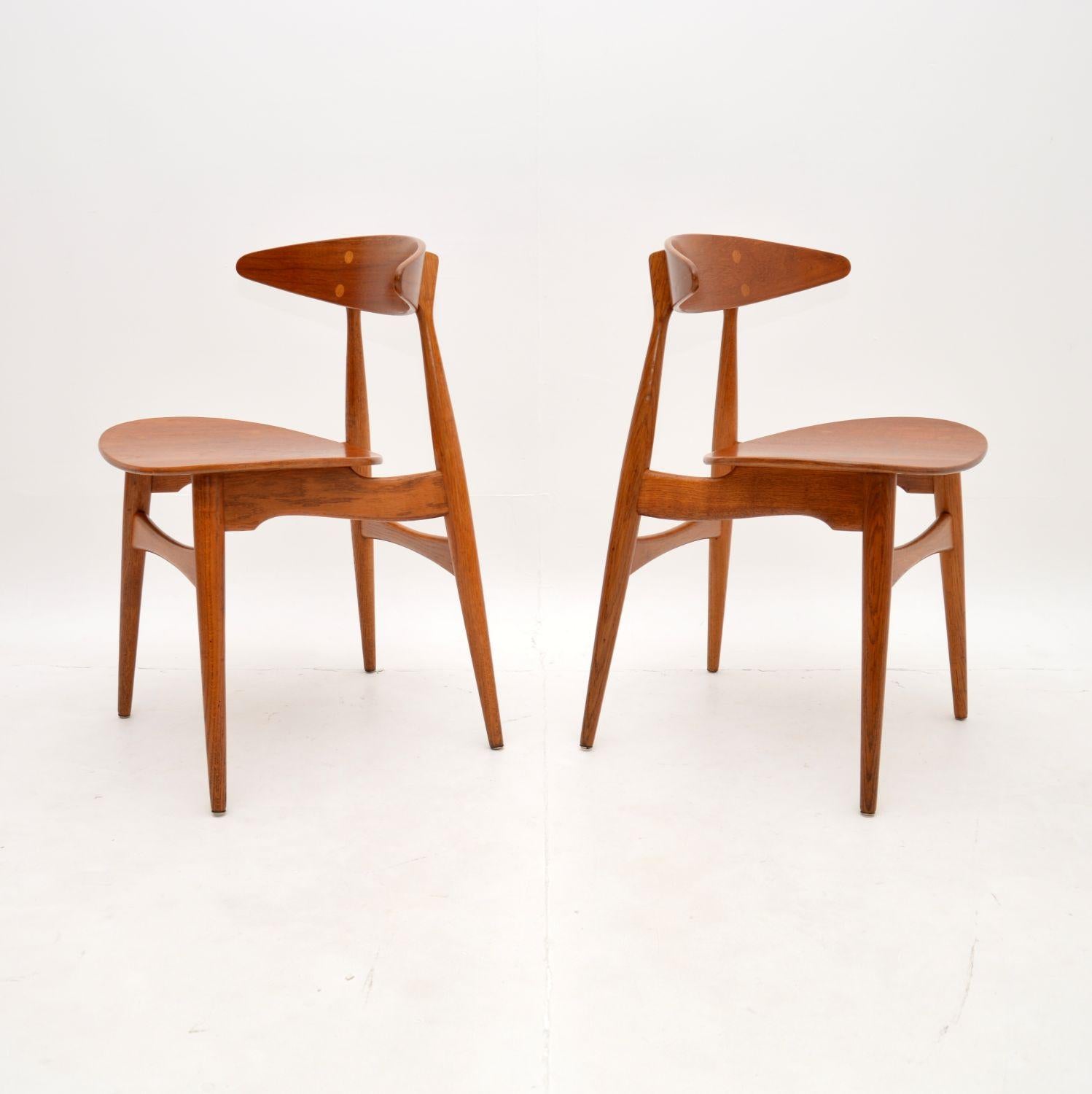 Paar dänische Stühle „CH33“ von Hans Wegner für Carl Hansen & Son (Moderne der Mitte des Jahrhunderts) im Angebot