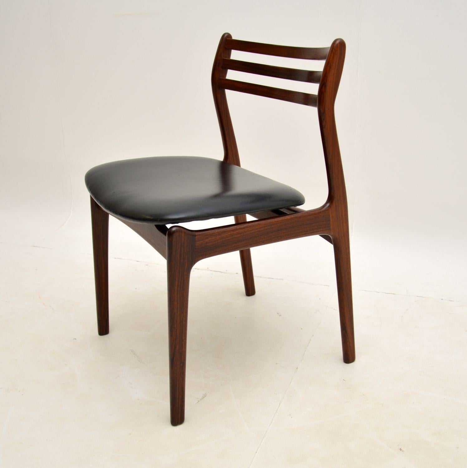 Pair of Danish Chairs by P.E. Jørgensen for Farso Stolefabrik In Good Condition In London, GB