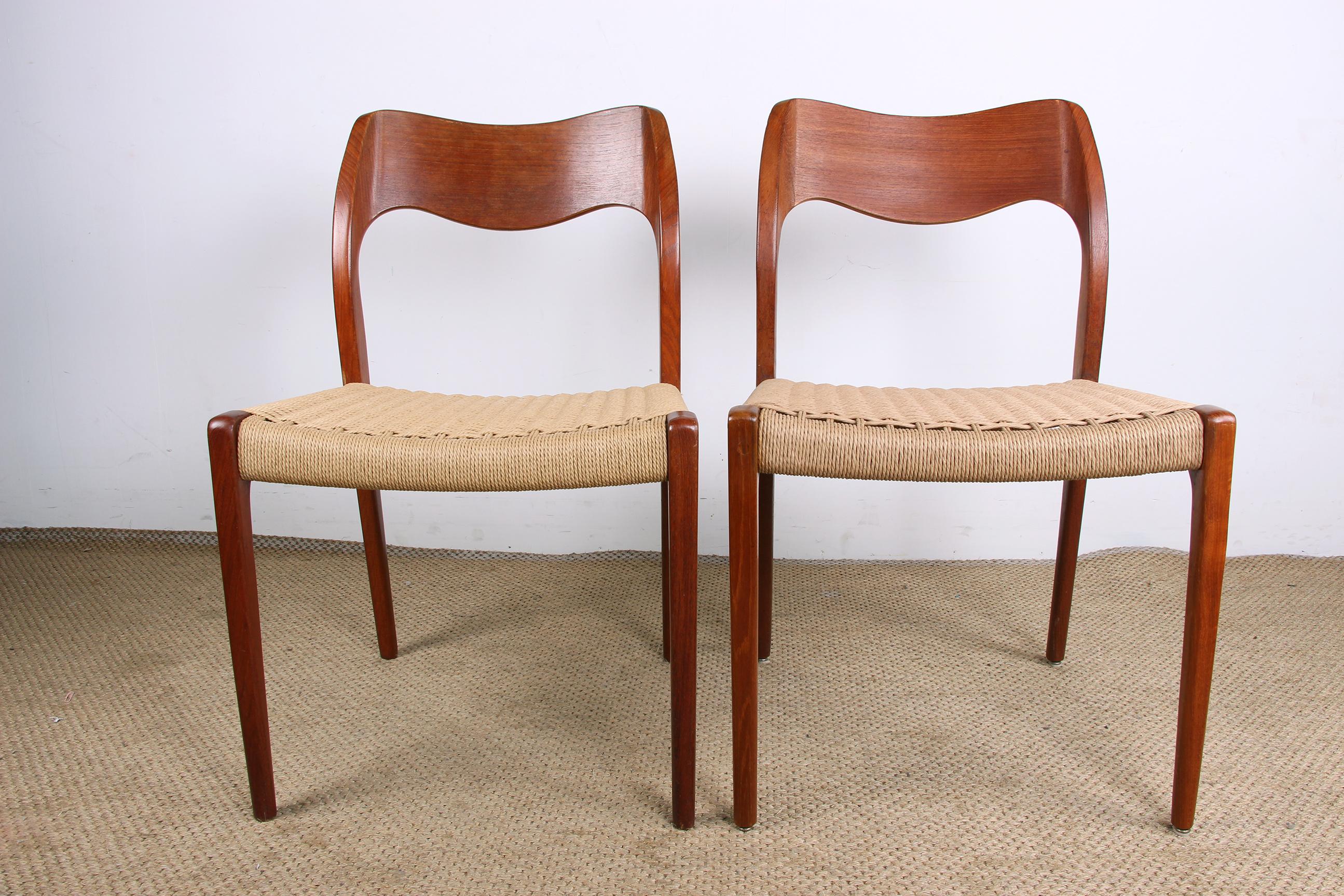 Mid-20th Century Pair of Danish chairs in Teak and new rope, model 71 by Niels Otto Moller 1960.
