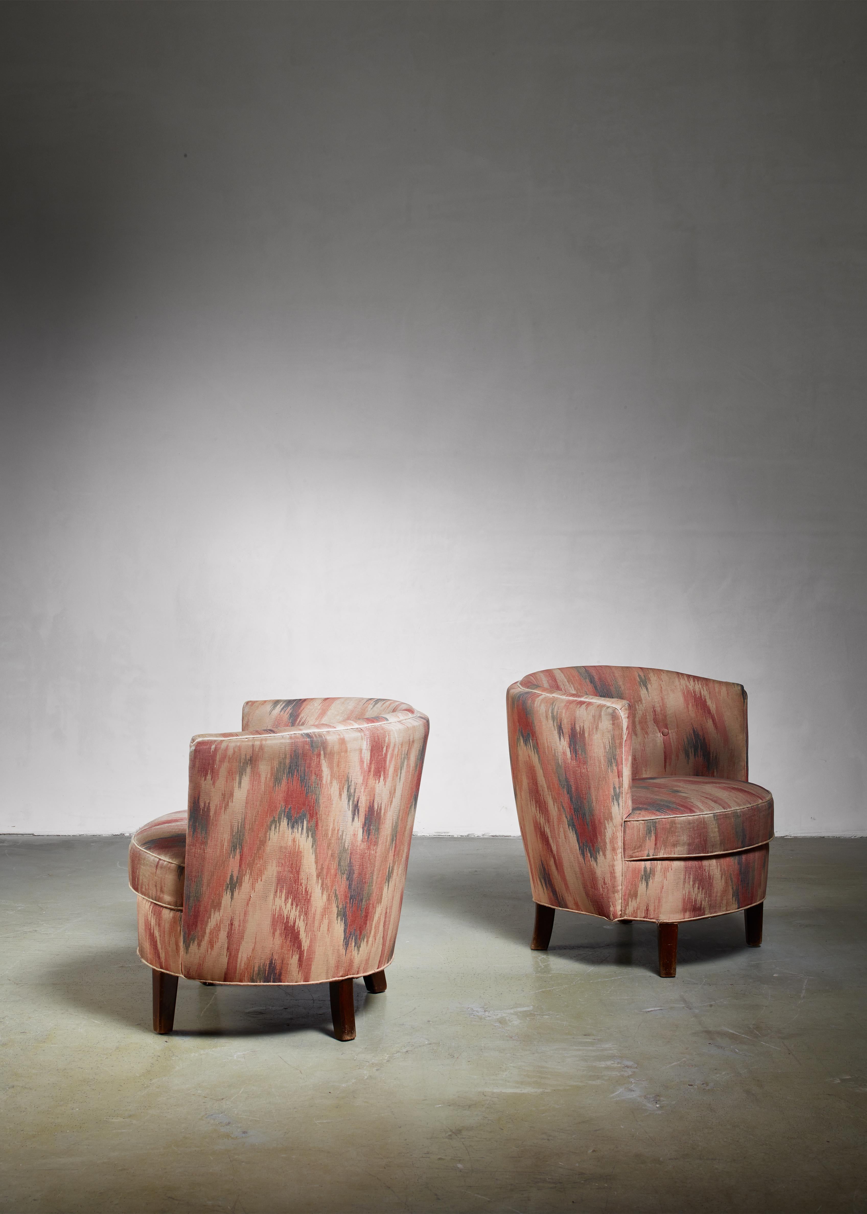 Scandinavian Modern Pair of Danish Club Chairs, 1940s For Sale