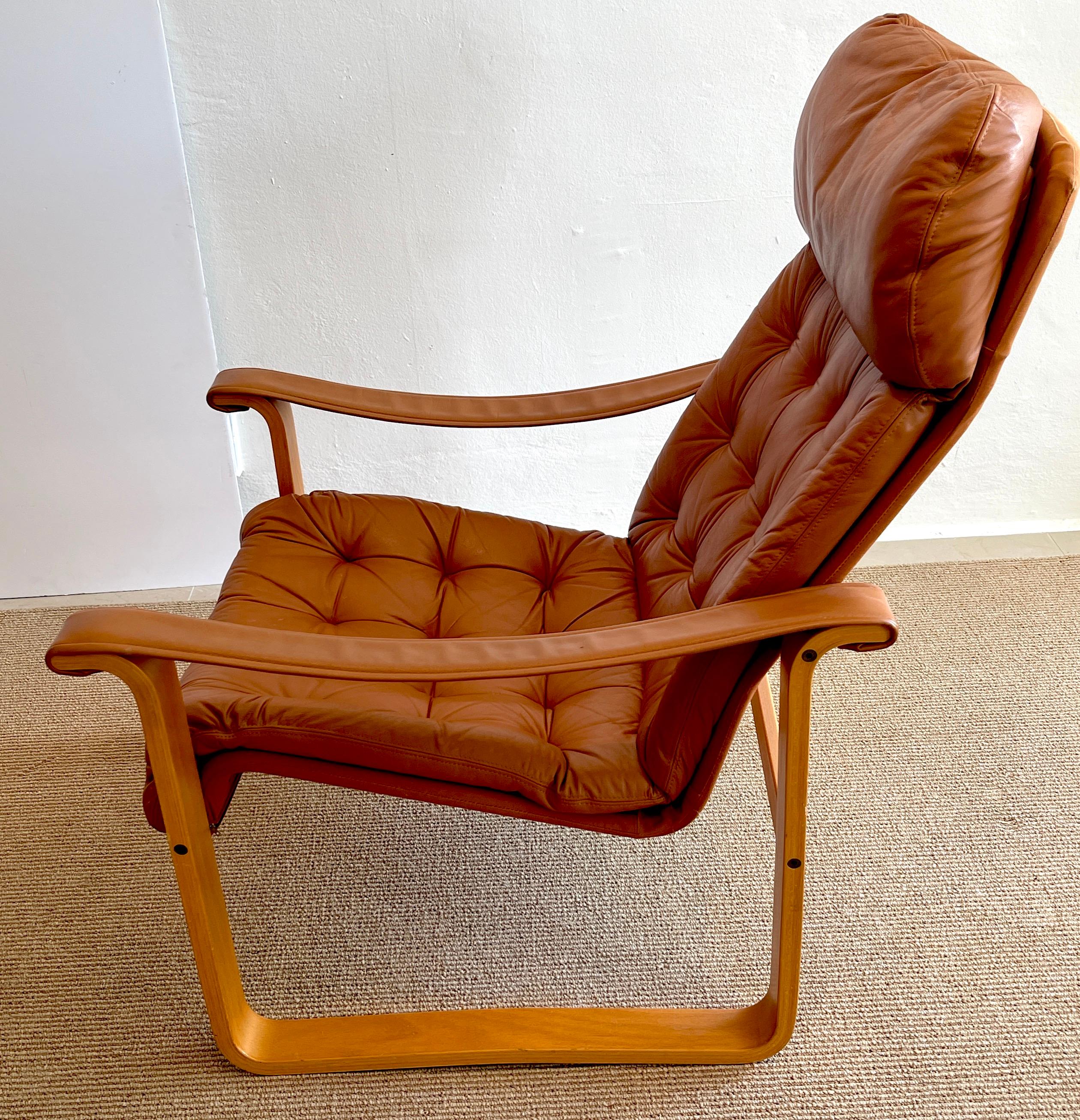 Pair of Danish Cognac Leather Club Chairs, circa 1960s 5