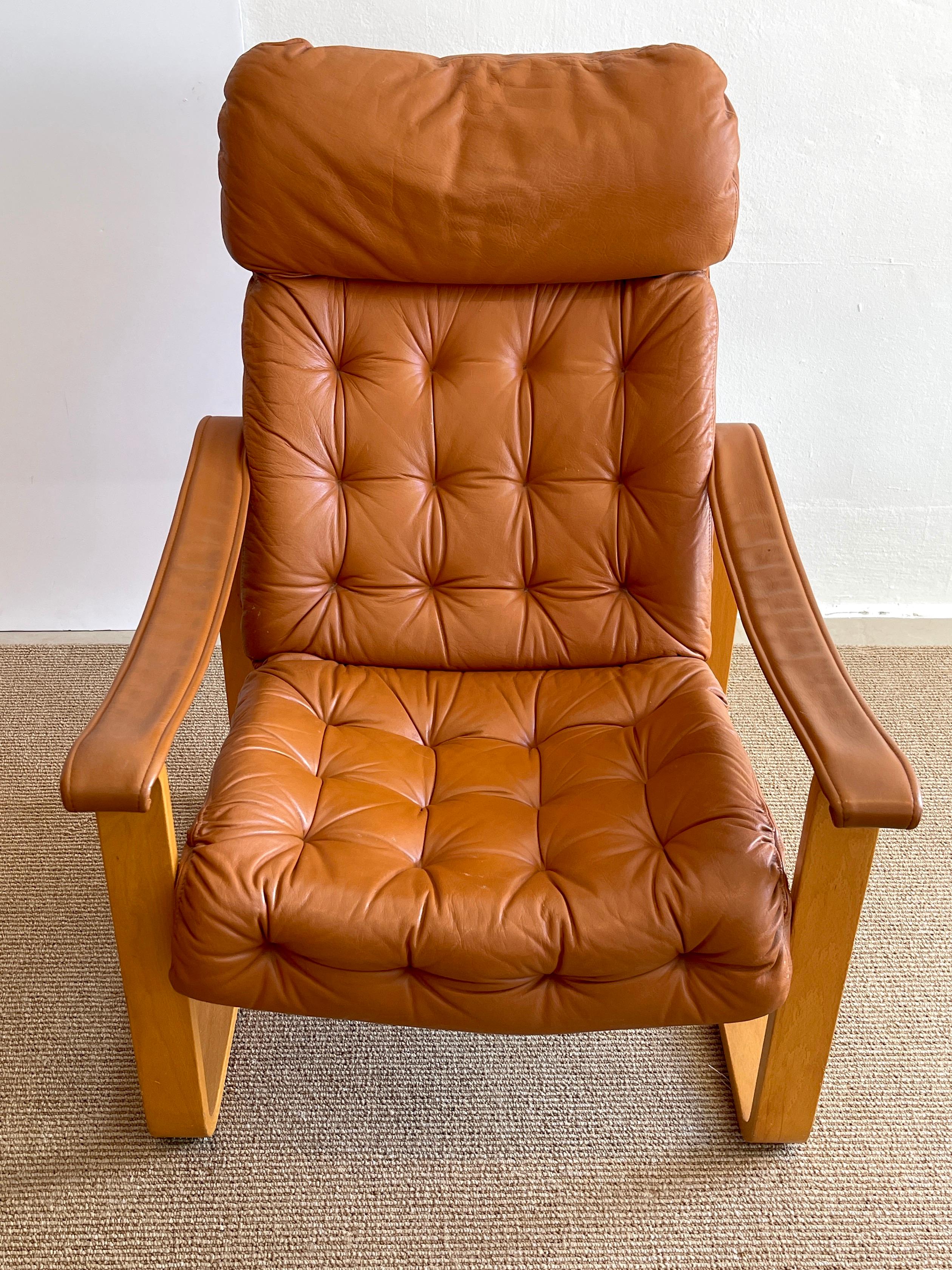 20th Century Pair of Danish Cognac Leather Club Chairs, circa 1960s