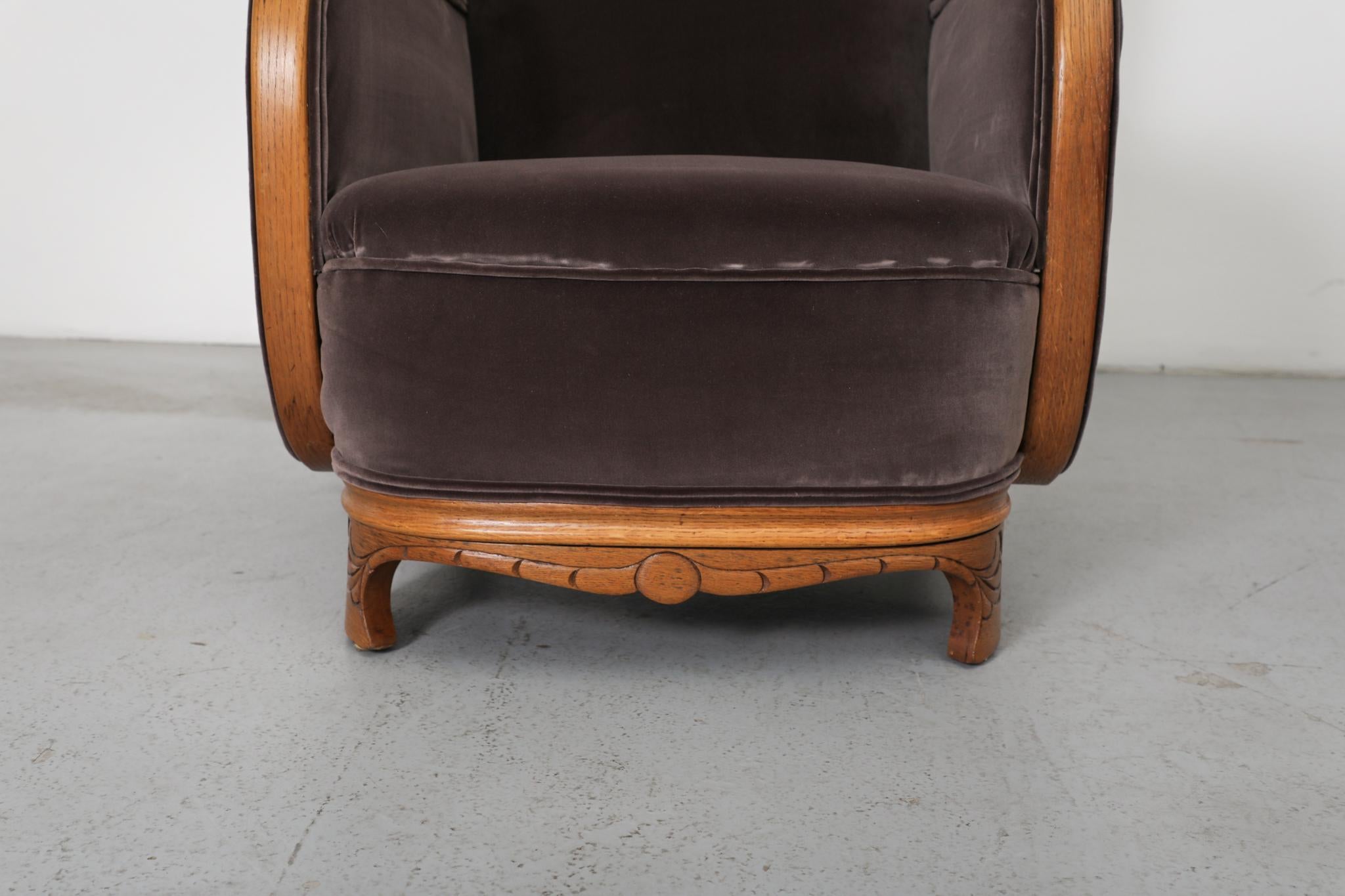 Paire de chaises longues en velours café de style déco danois en vente 9