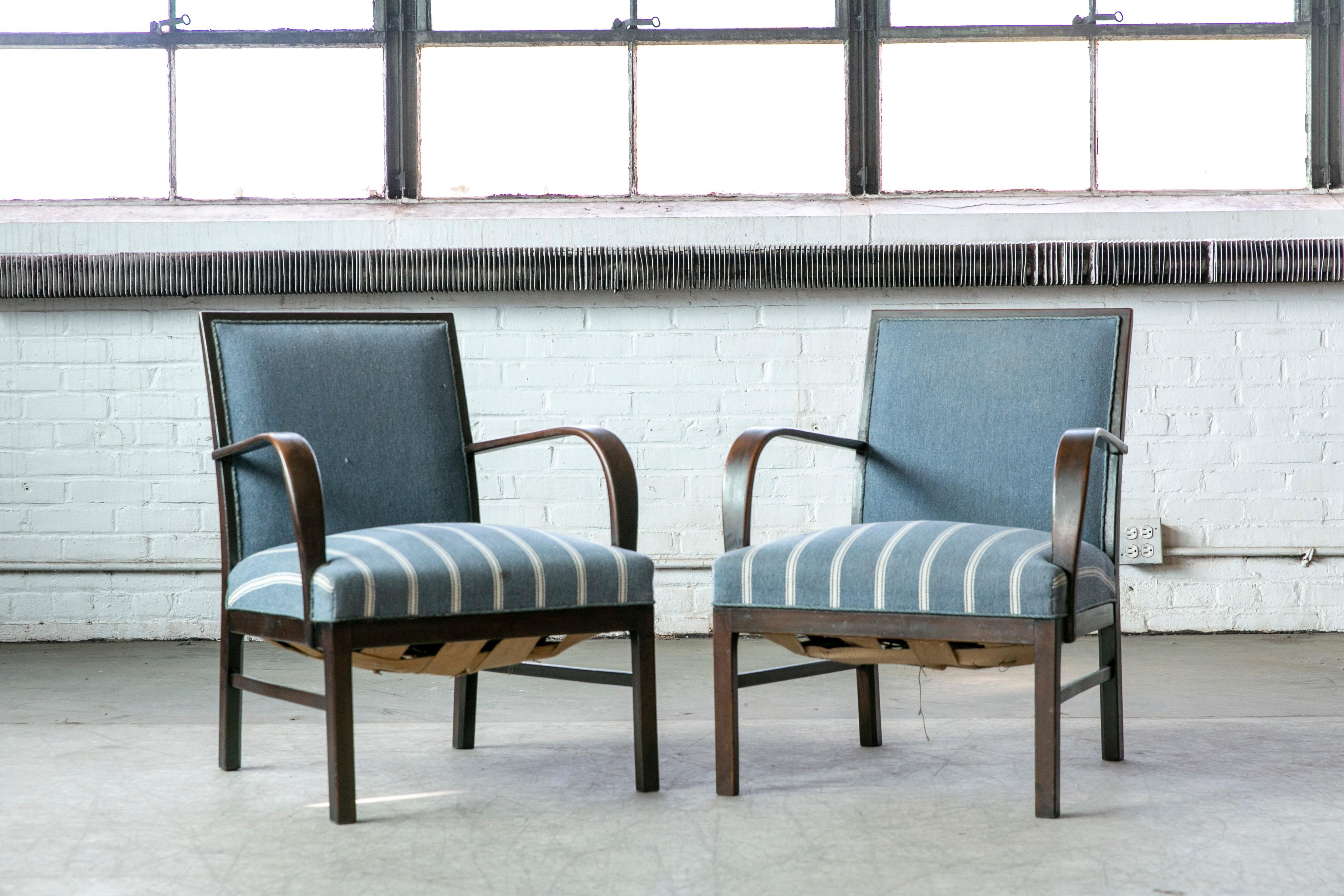 Mid-20th Century Pair of Danish Early Midcentury or Art Deco Low Lounge Chairs Mahagony, 1940's For Sale