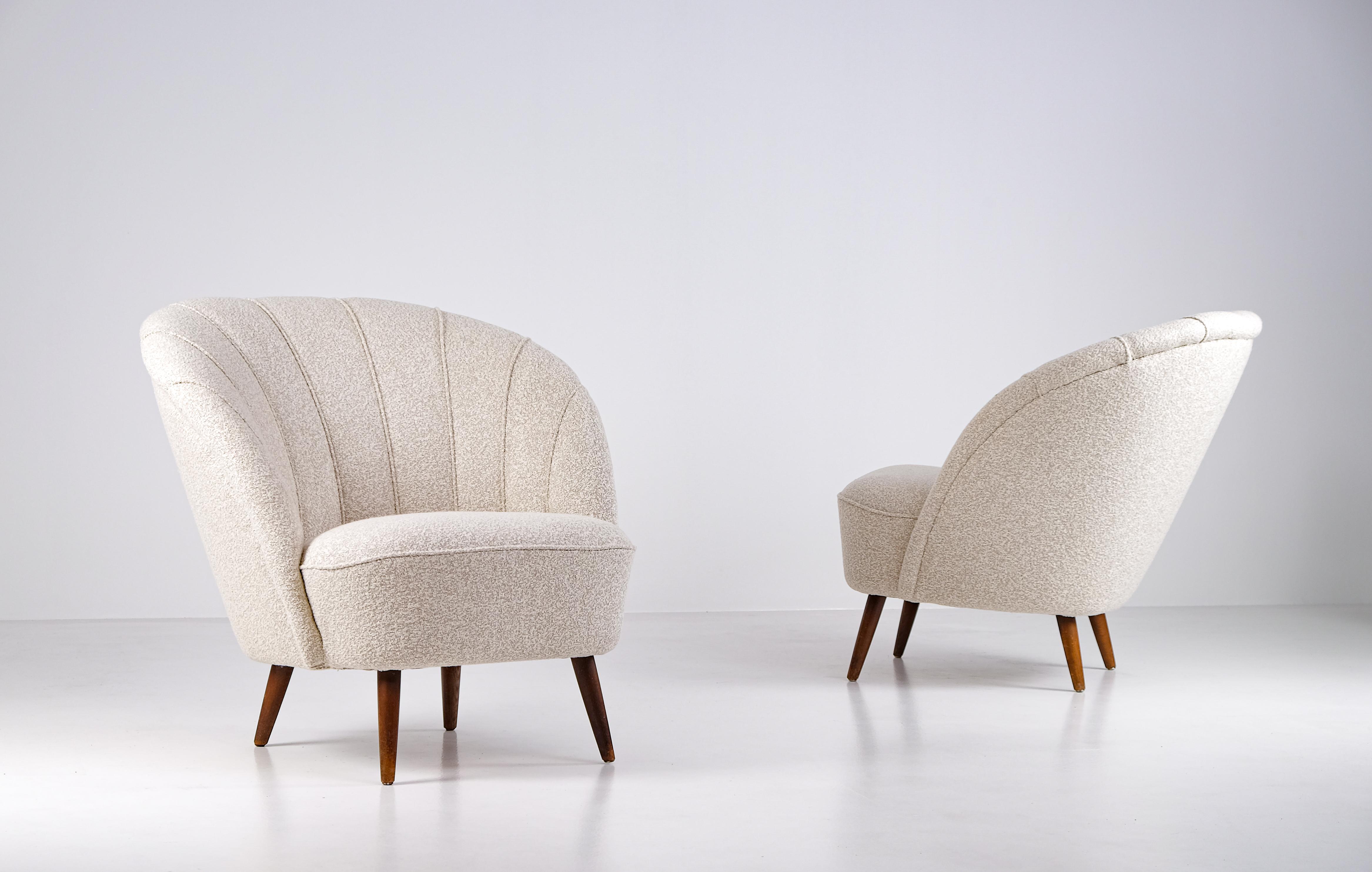 Dänische Easy Chairs, 1940er Jahre, Paar im Angebot 7