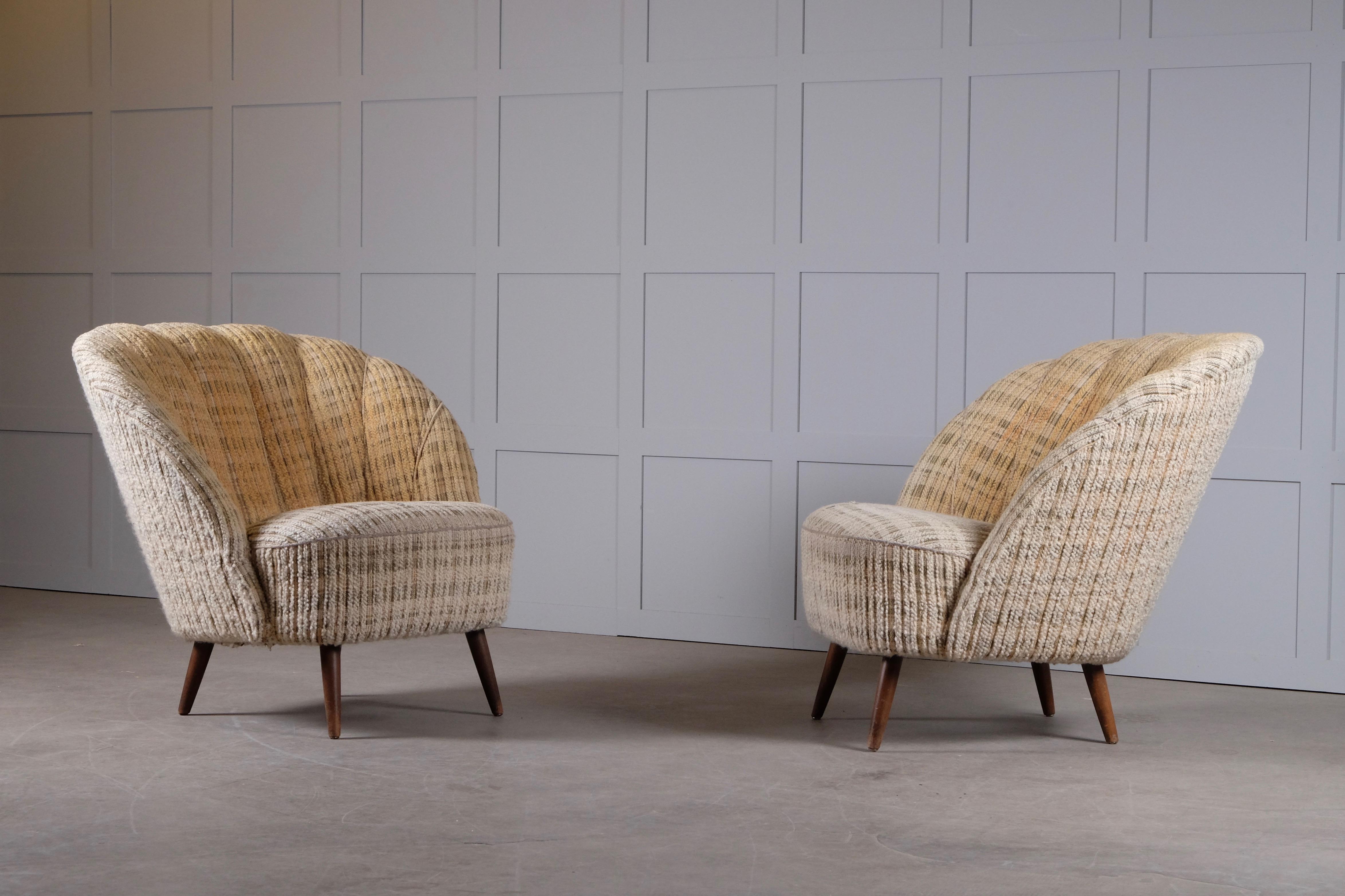 Pair of Danish Easy Chairs, 1940s In Good Condition In Stockholm, SE