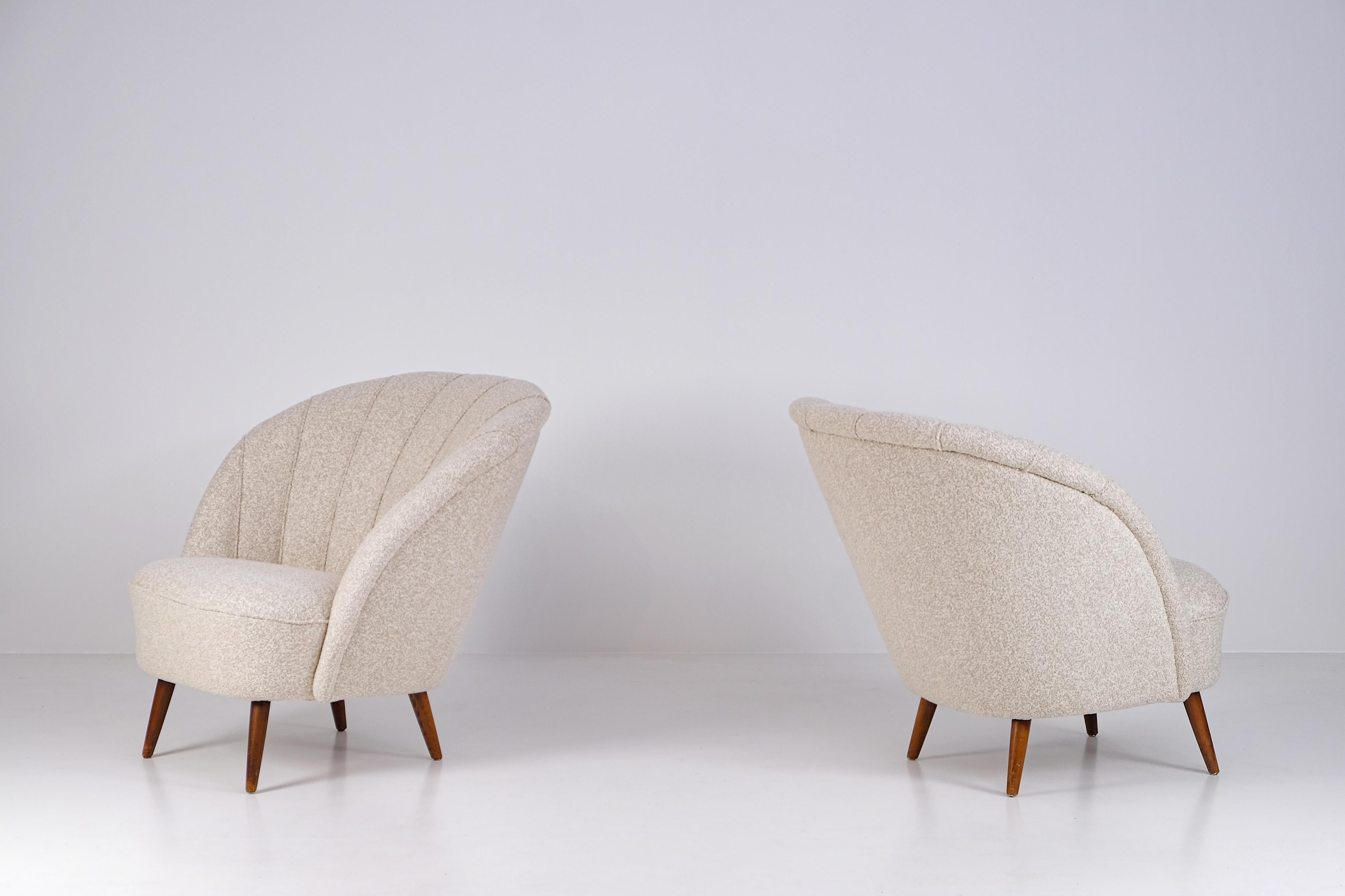 Dänische Easy Chairs, 1940er Jahre, Paar (Buchenholz) im Angebot
