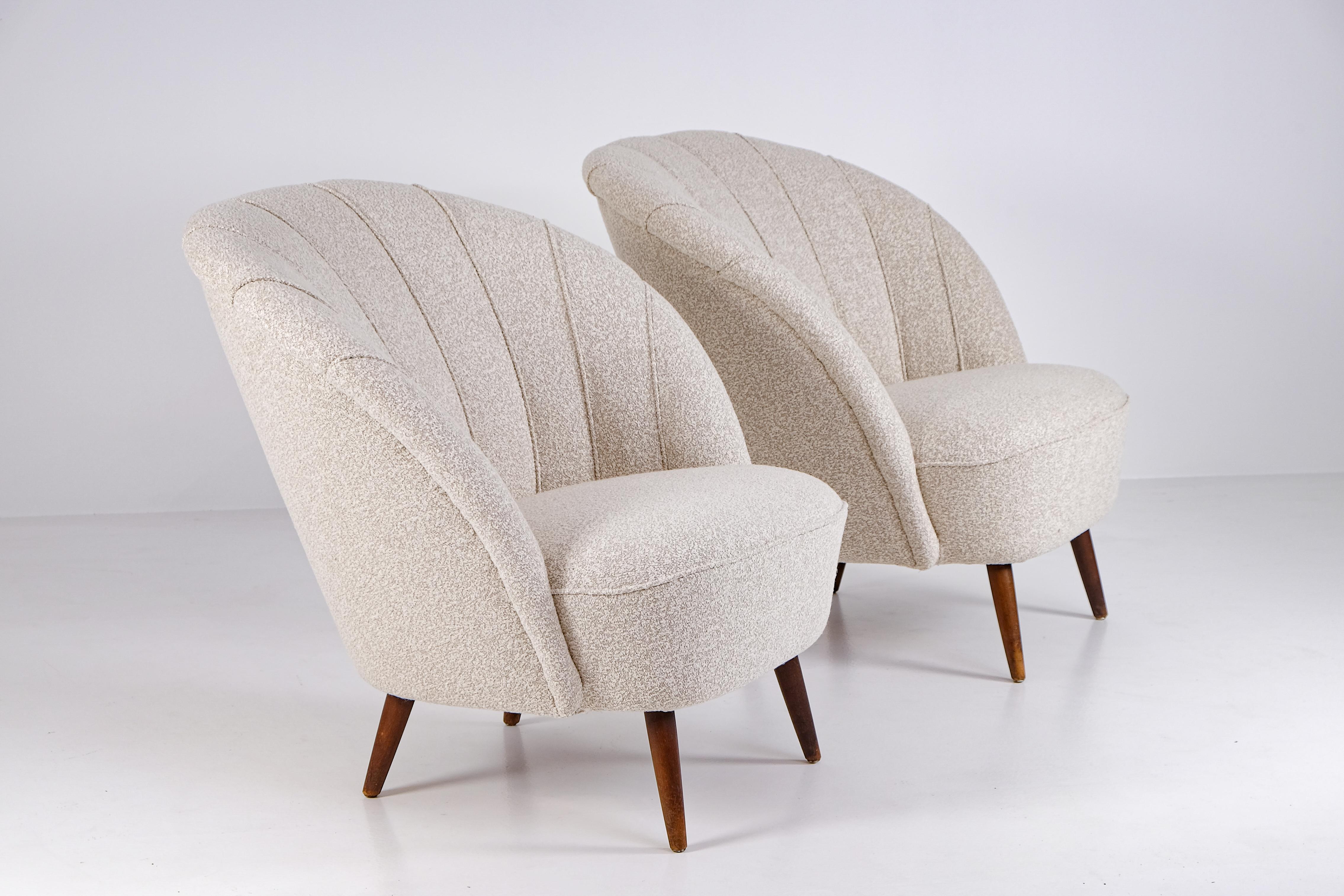 Pair of Danish Easy Chairs, 1940s For Sale 1