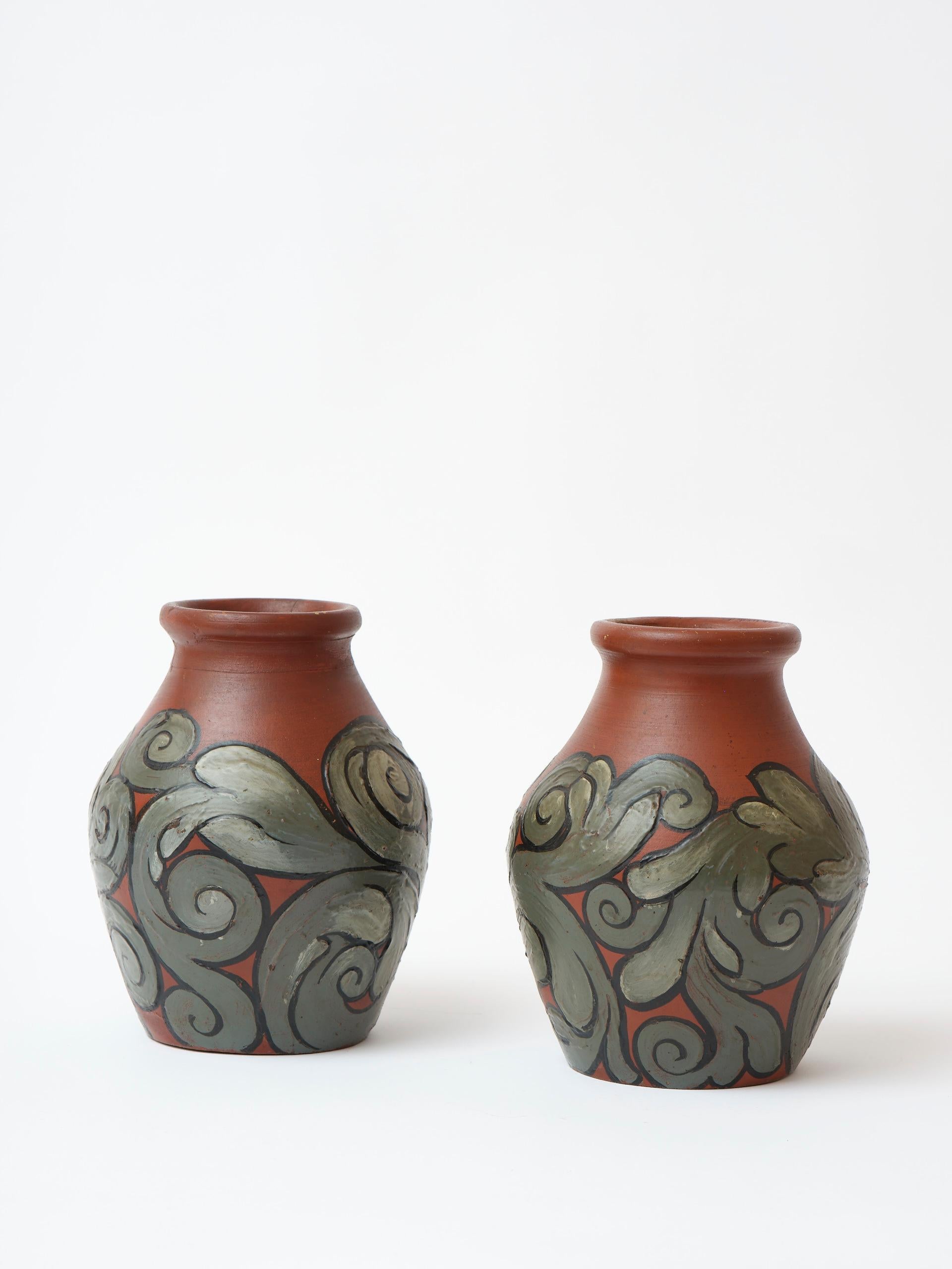 Pair of Danish hand made earthenware Art Nouveau style vases In Good Condition In Frederiksberg C, DK