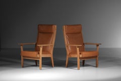 Pair of Danish Hans Wegner armchairs for Getama GE181