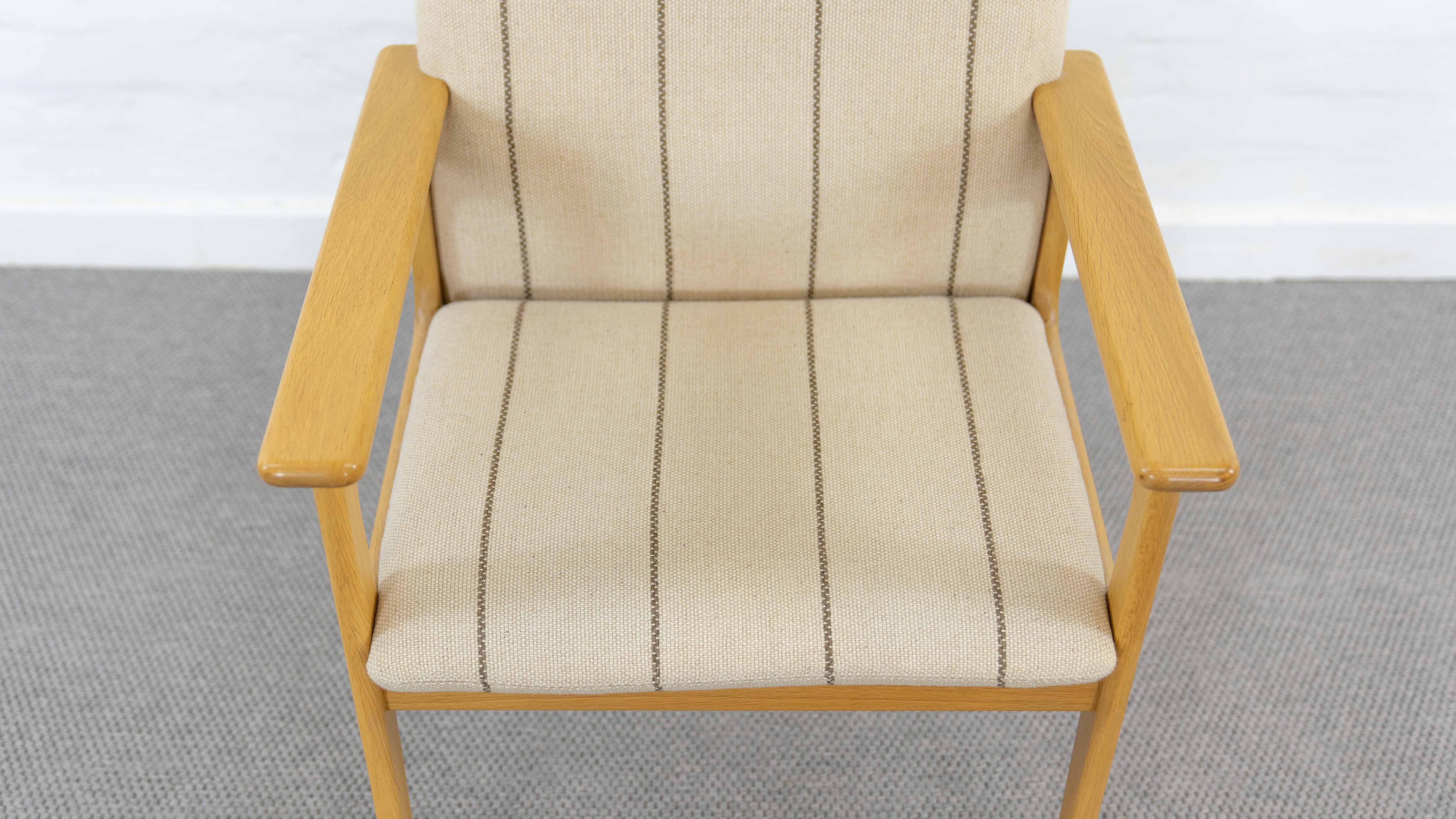 Pair of danish Highback Chairs by Domus Danica in oakwood For Sale 8