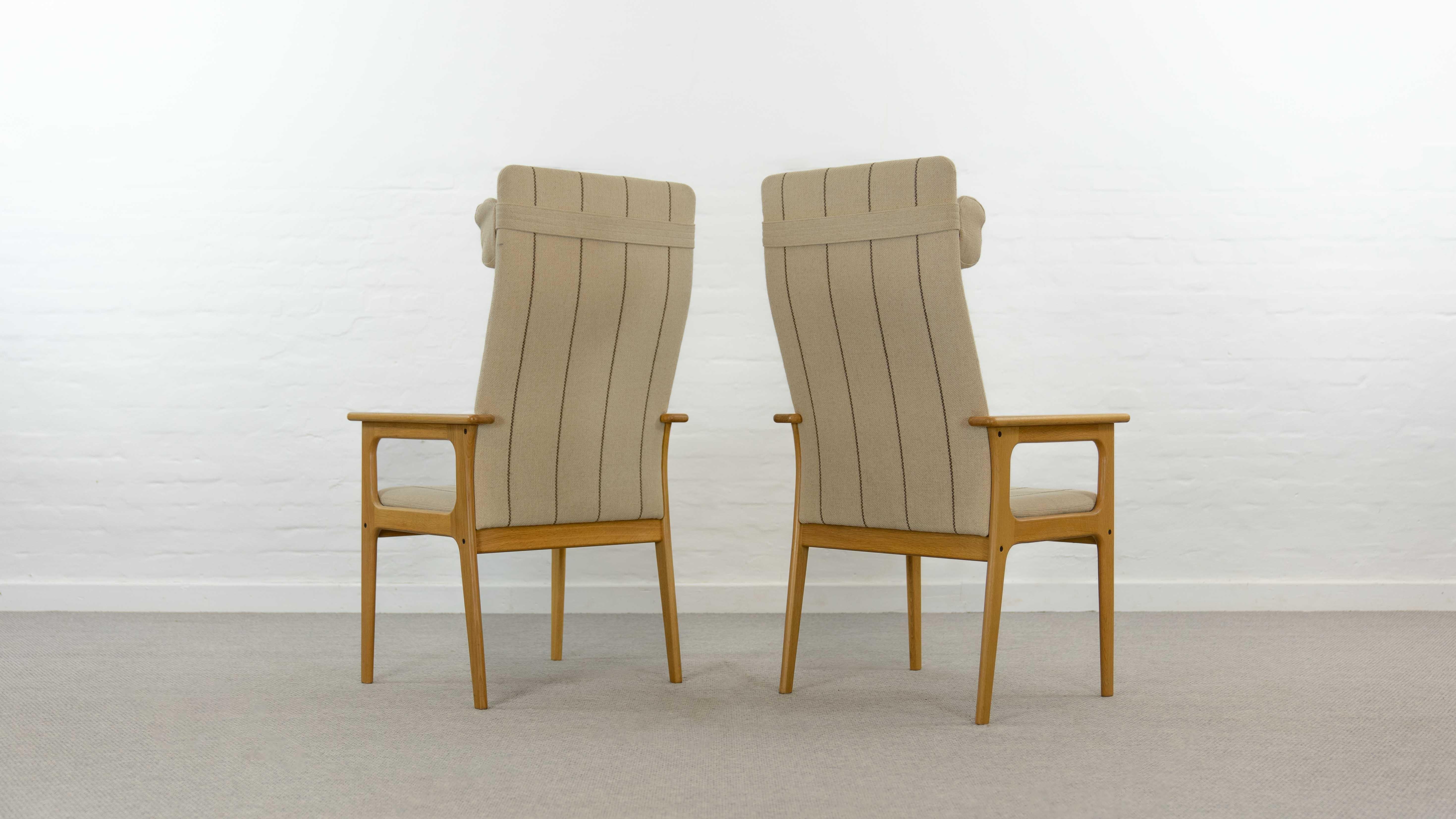 danica chair