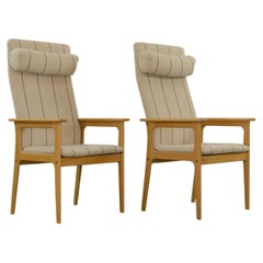 Vintage Pair of danish Highback Chairs by Domus Danica in oakwood 