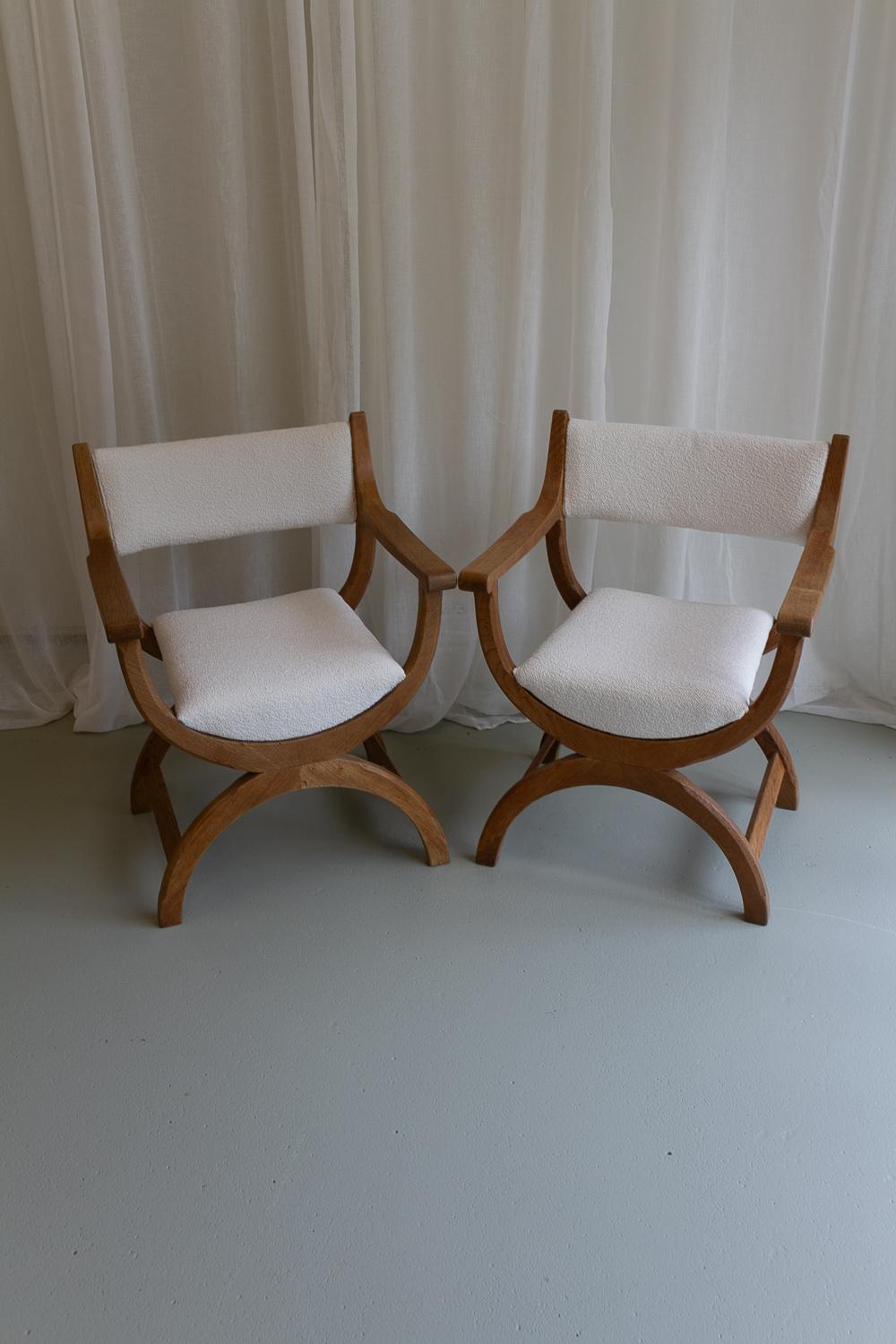 Pair of Danish Kurul Armchairs in Oak and Bouclé by Henning Kjærnulf, 1960s. 10