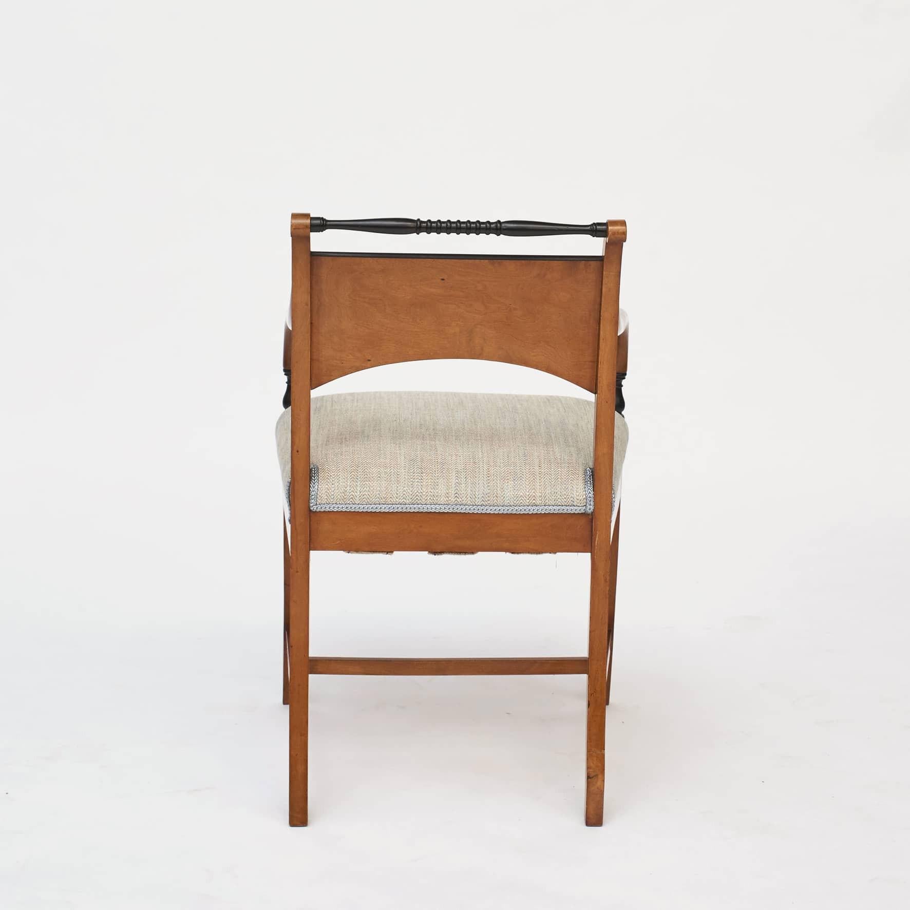Paar dänische Sessel aus Birkenholz im späten Empire-Stil mit Intarsien, 1810-1820 (Dänisch) im Angebot