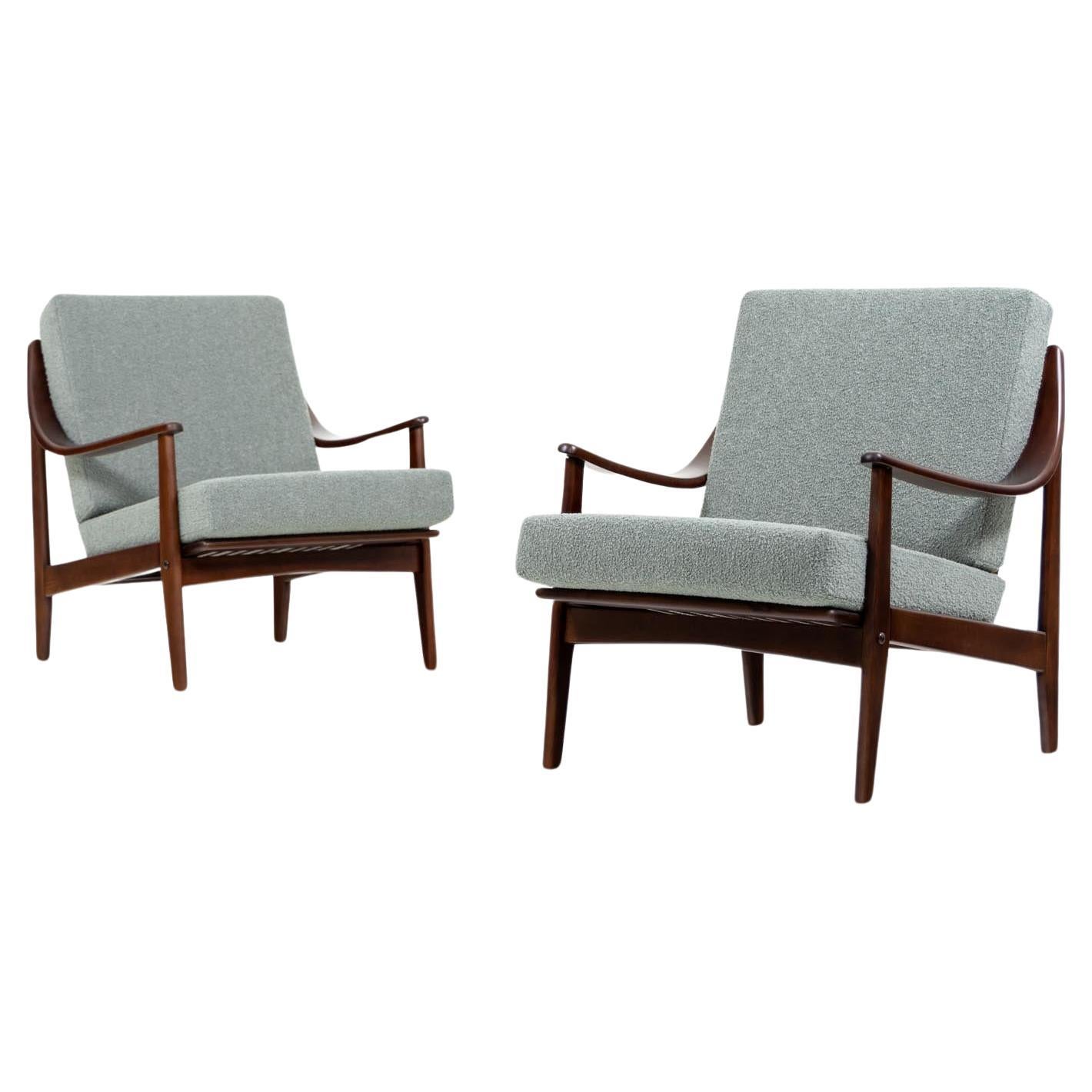 Pair of Danish Lounge Chairs, 1960s For Sale
