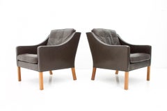 Pair of Danish Lounge Chairs by Børge Mogensen in Chocolate Brown Leather, 1960s