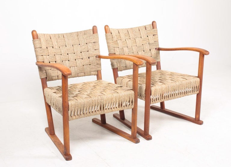 Pair of Danish Lounge Chairs by Fritz Hansen, 1940s 2