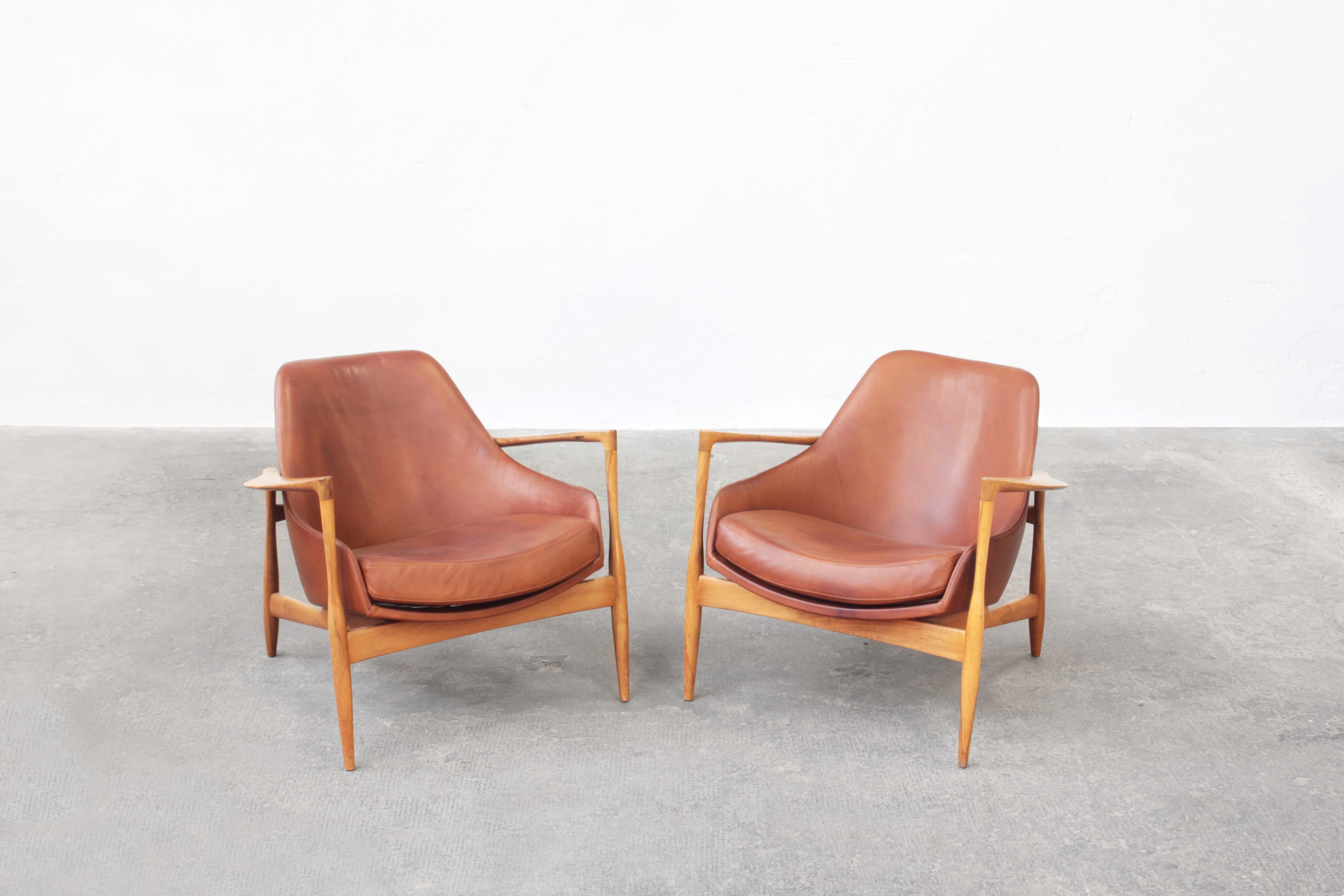 Pair of Danish Lounge Chairs by Ib Kofod Larsen, Denmark, 1960ies For Sale 2