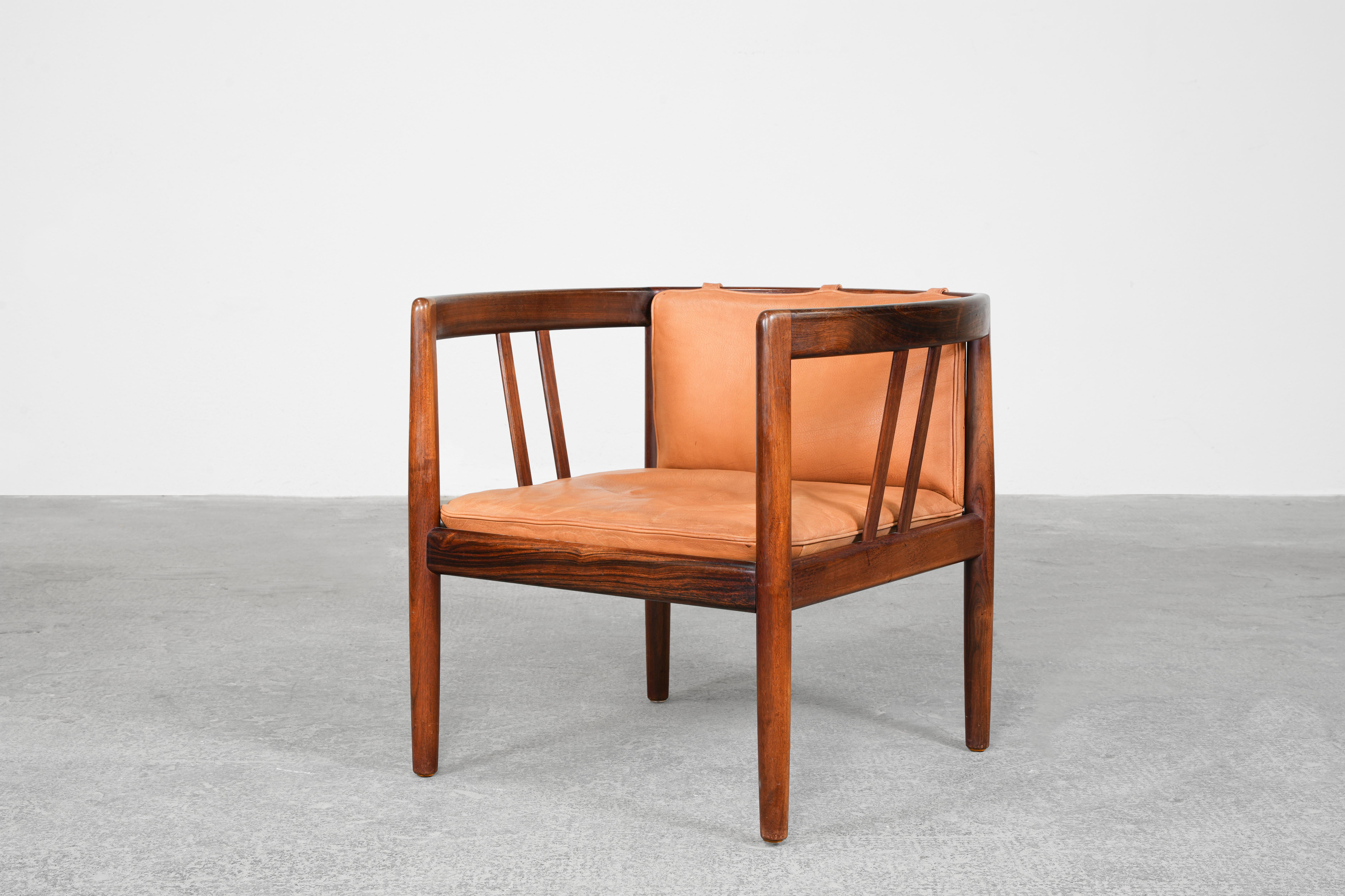 20th Century Pair of Danish Lounge Chairs by Illum Wikkelsø for Holger Christiansen, 1962 For Sale