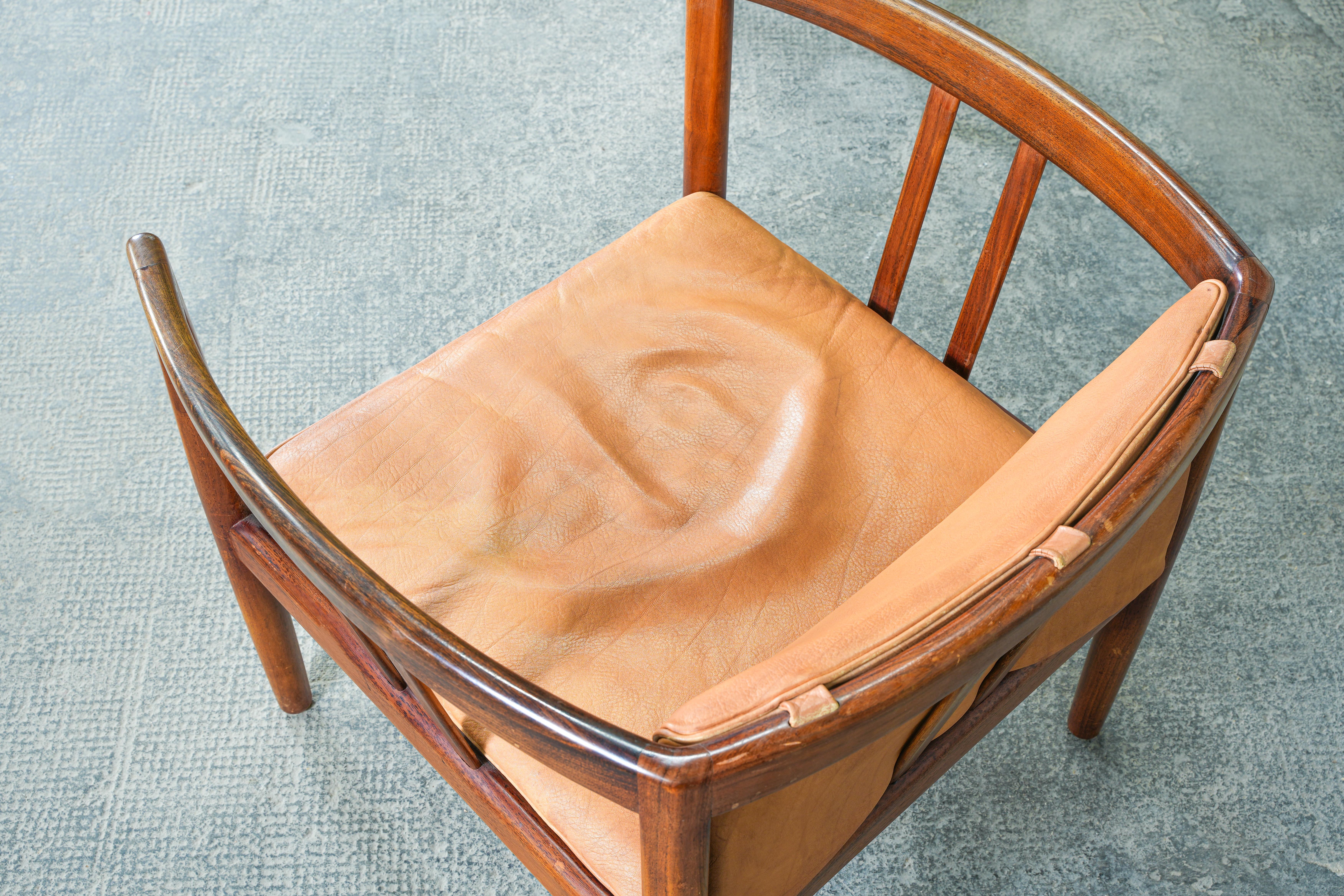 Pair of Danish Lounge Chairs by Illum Wikkelsø for Holger Christiansen, 1962 For Sale 3