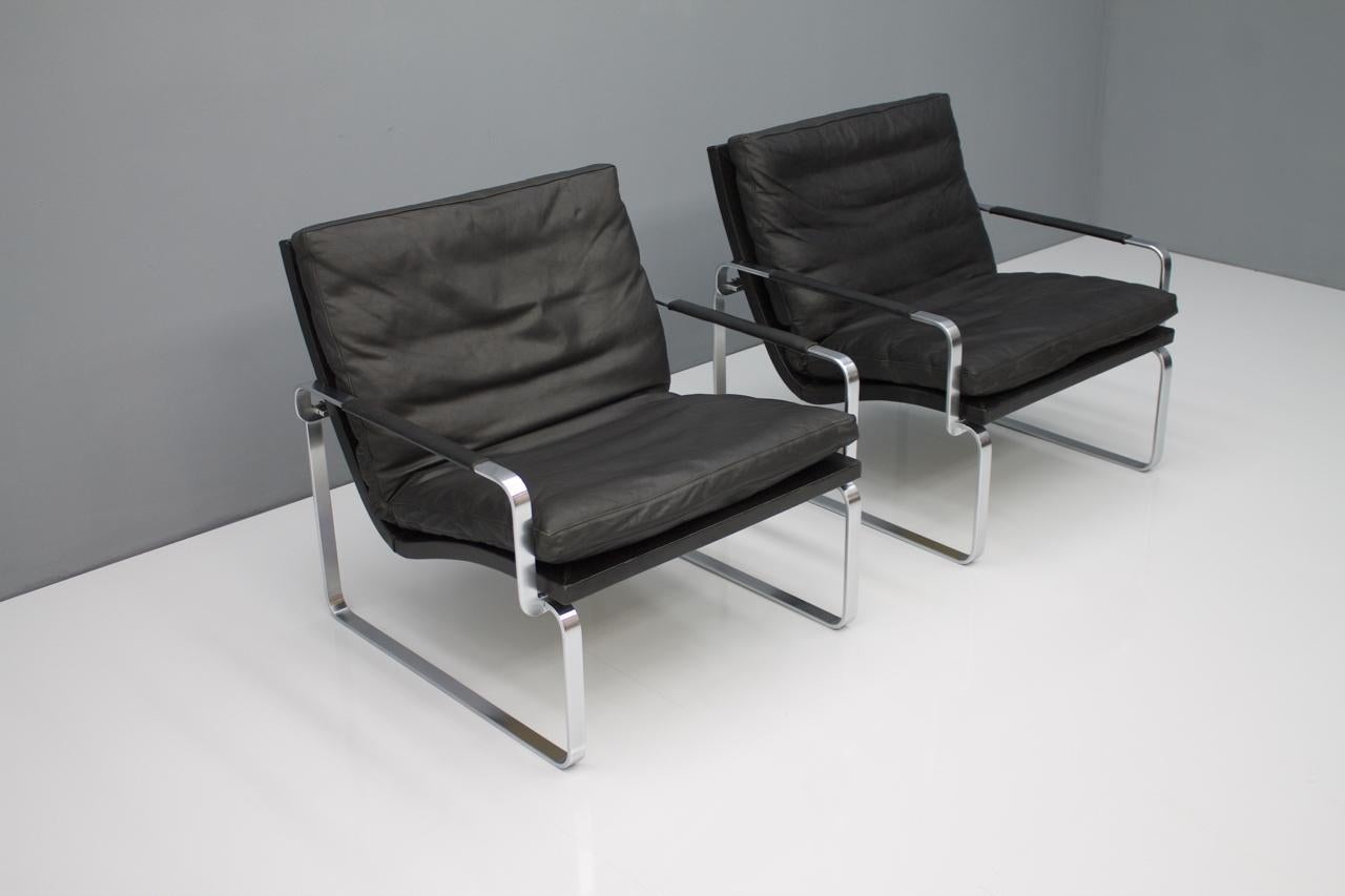 Rare pair of black leather and steel lounge chairs by Jørgen Lund & Ole Larsen for Bo-Ex, BO-911, circa 1960s.
Very good original condition.

Worldwide shipping.