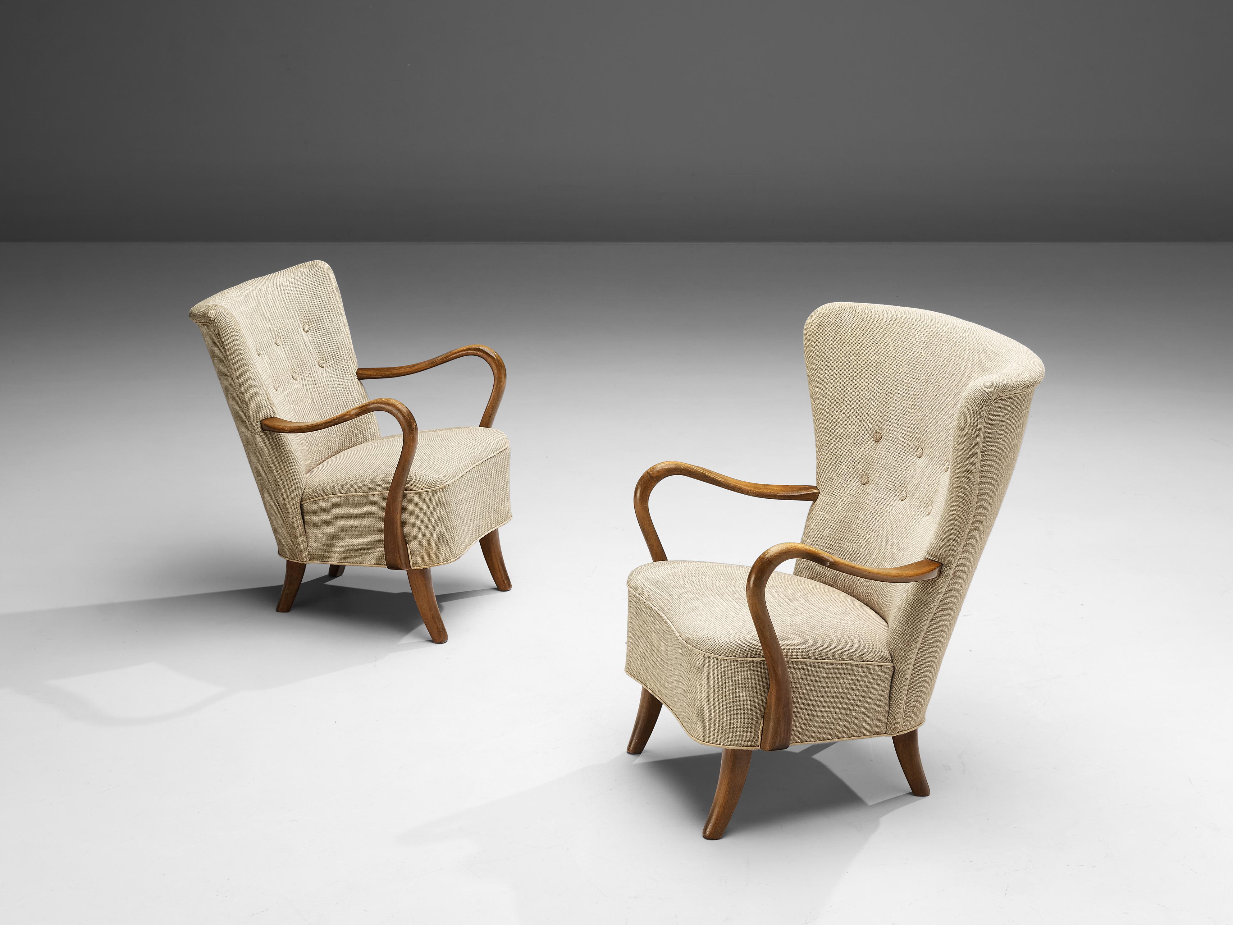 Pair of Danish Lounge Chairs in Off-White Upholstery In Good Condition In Waalwijk, NL