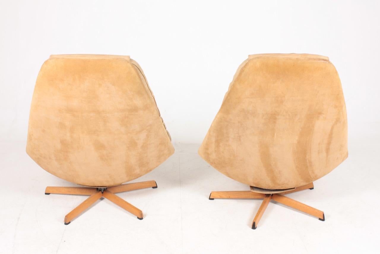 Pair of Danish Lounge Chairs in Patinated Leather by Madsen & Schubell, 1960s 2