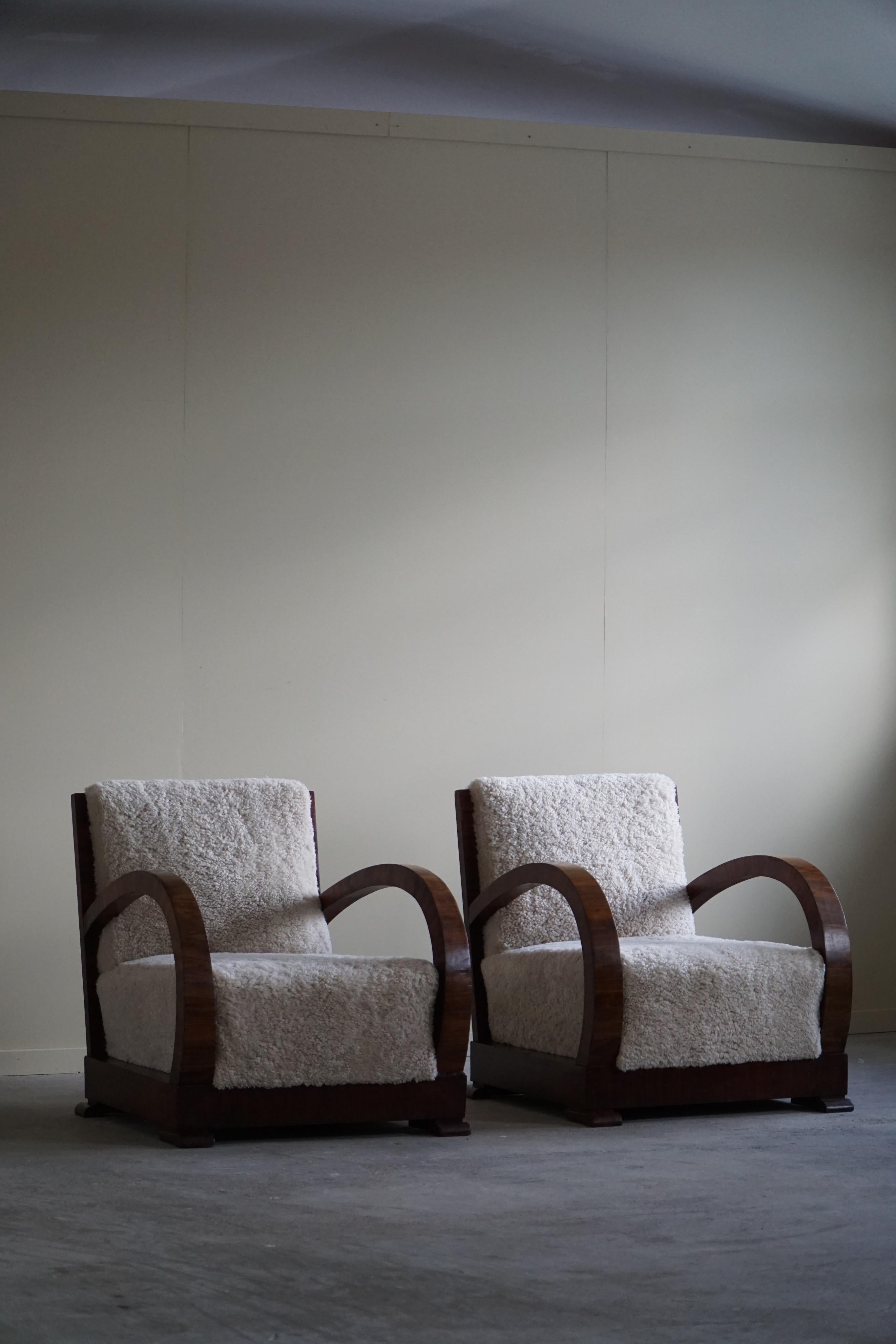 Pair of Danish Lounge Chairs, Reupholstered, Lambswool & Walnut, Art Deco, 1930s For Sale 6