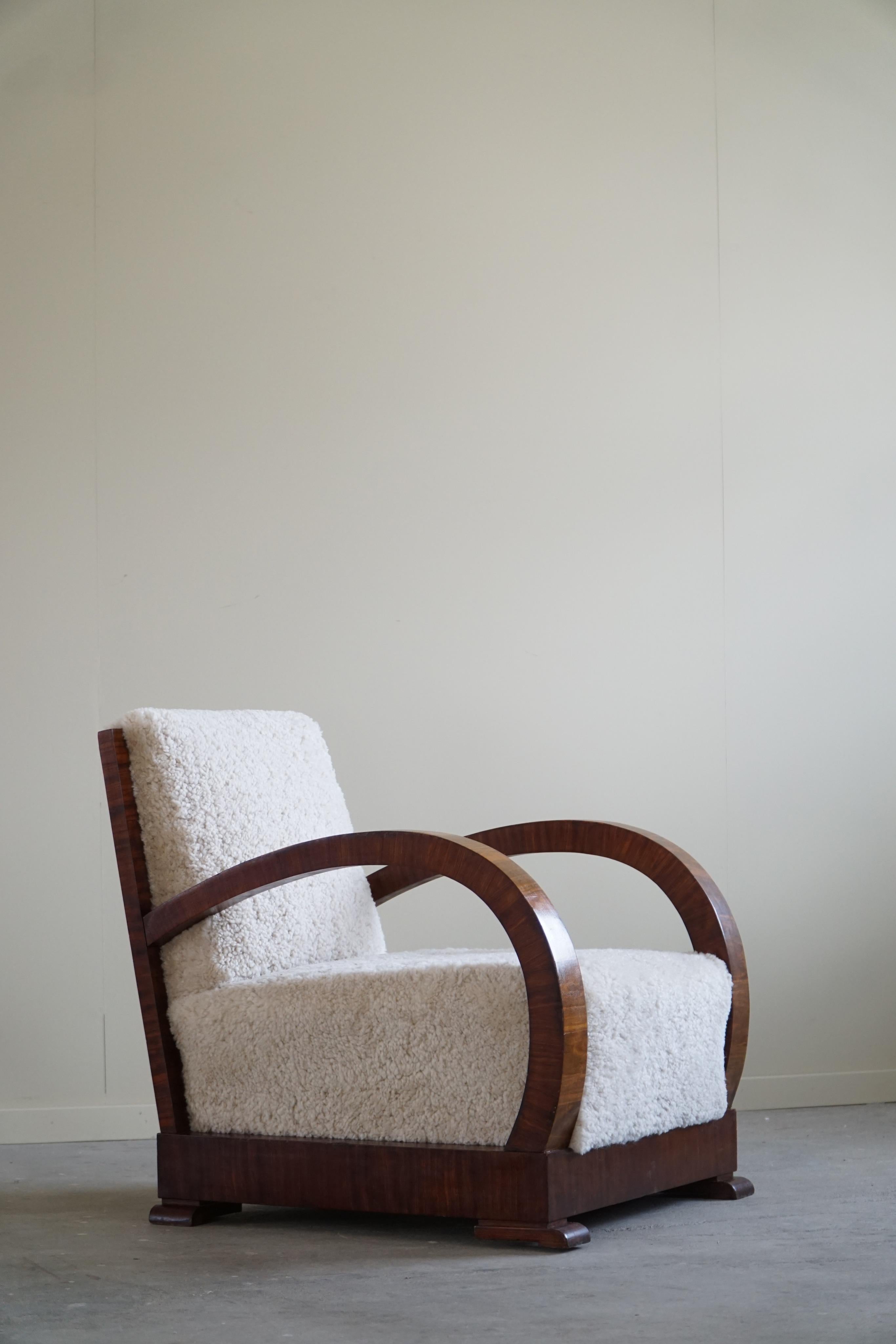 Pair of Danish Lounge Chairs, Reupholstered, Lambswool & Walnut, Art Deco, 1930s For Sale 10