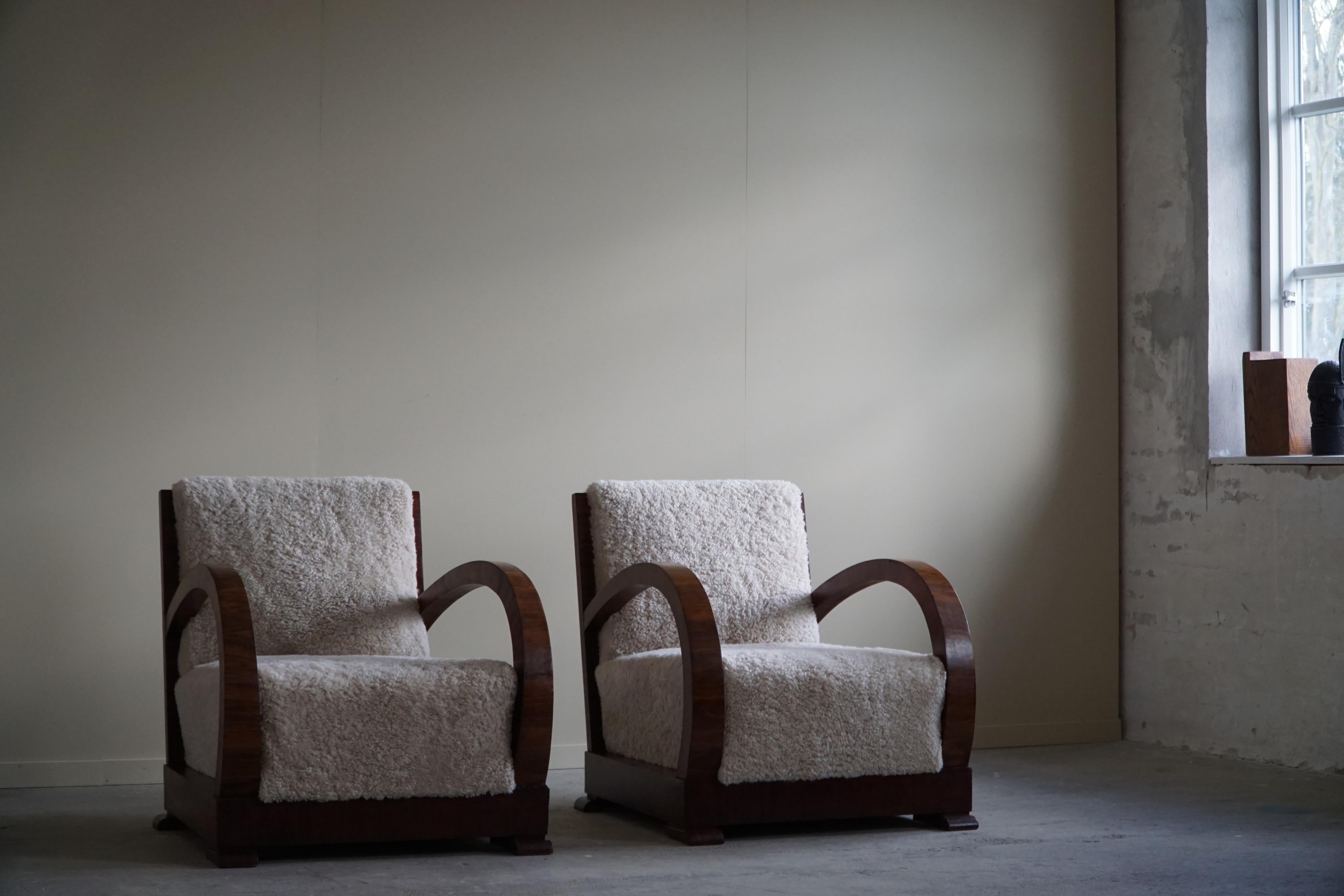 20th Century Pair of Danish Lounge Chairs, Reupholstered, Lambswool & Walnut, Art Deco, 1930s For Sale