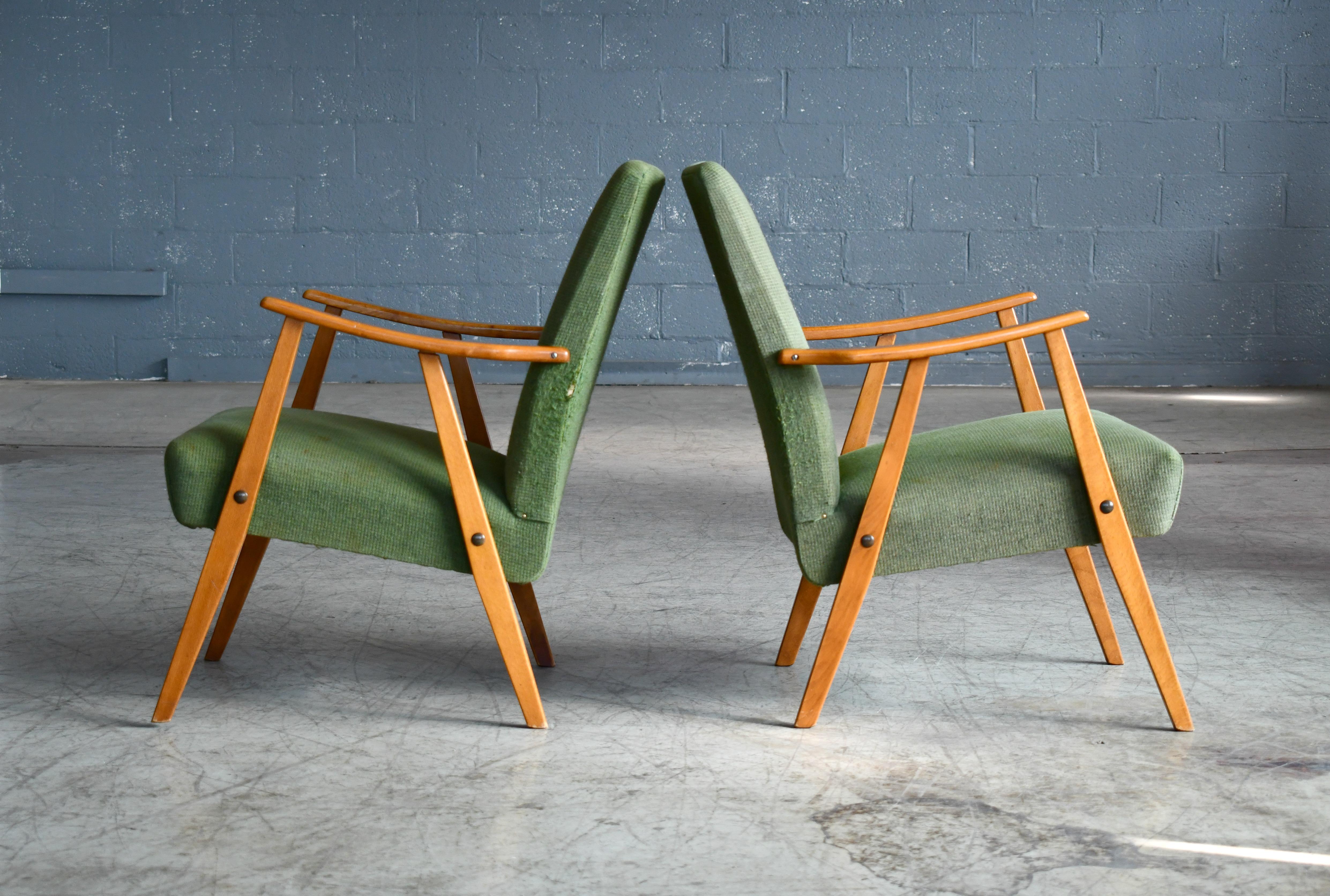 Mid-20th Century Pair of Danish Midcentury Arne Vodder Style Easy Chairs in Elmwood, 1960s