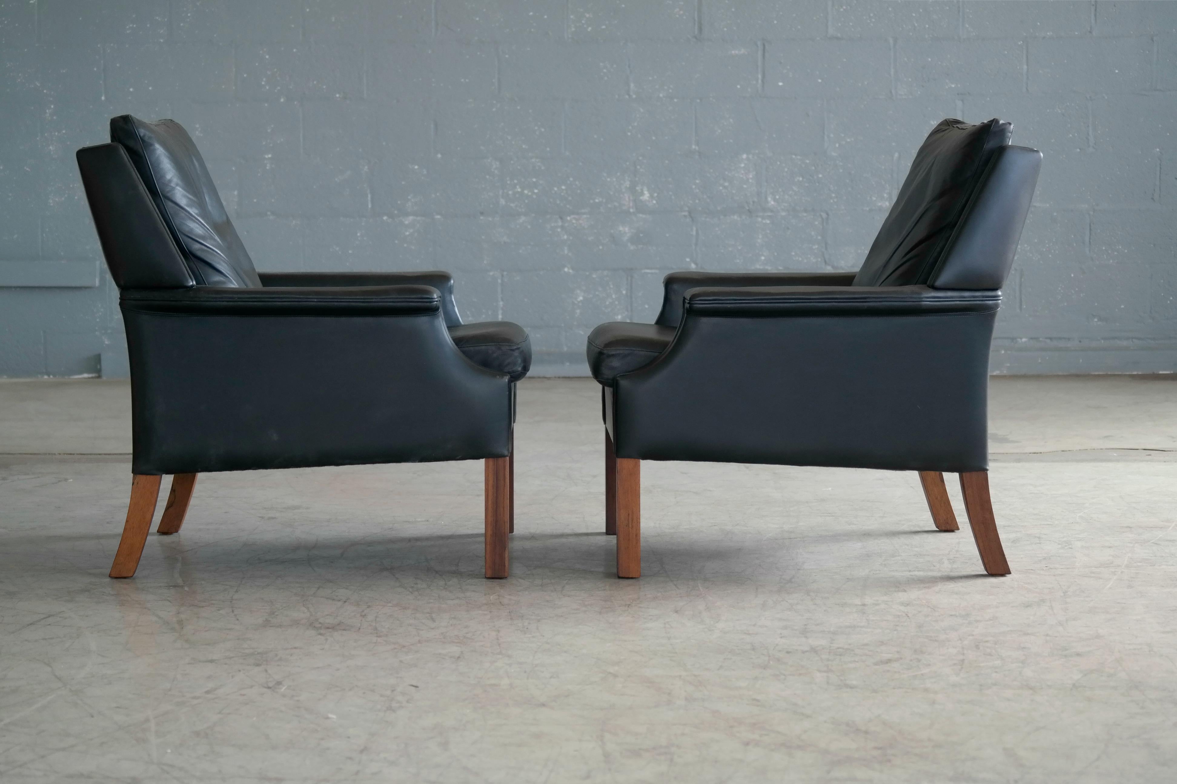 Pair of Danish Midcentury Børge Mogensen Style Black Leather Lounge Chairs 2