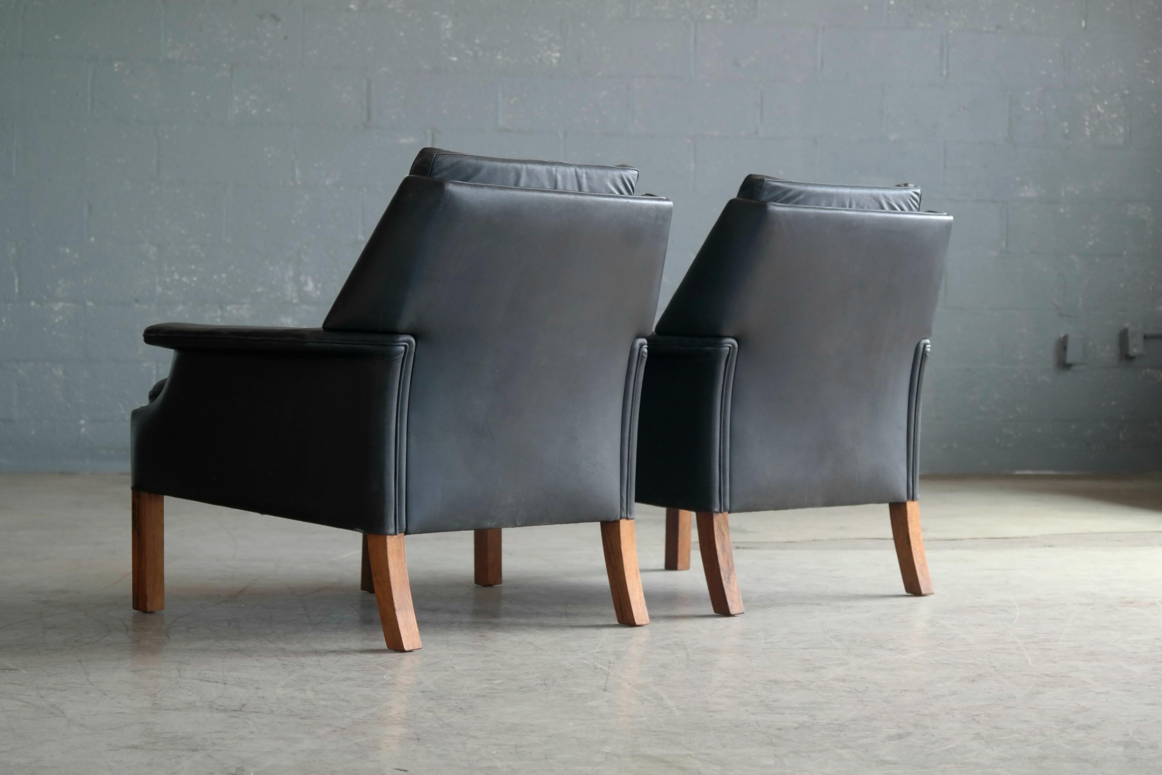 Pair of Danish Midcentury Børge Mogensen Style Black Leather Lounge Chairs 4