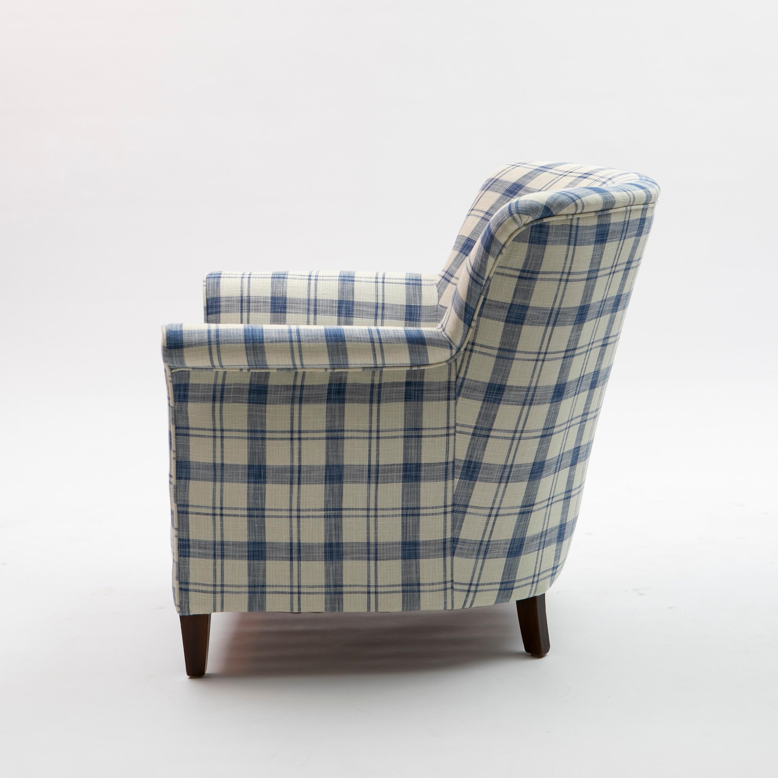 Pair of Danish Midcentury Easy Chairs Checkered Fabric For Sale 1