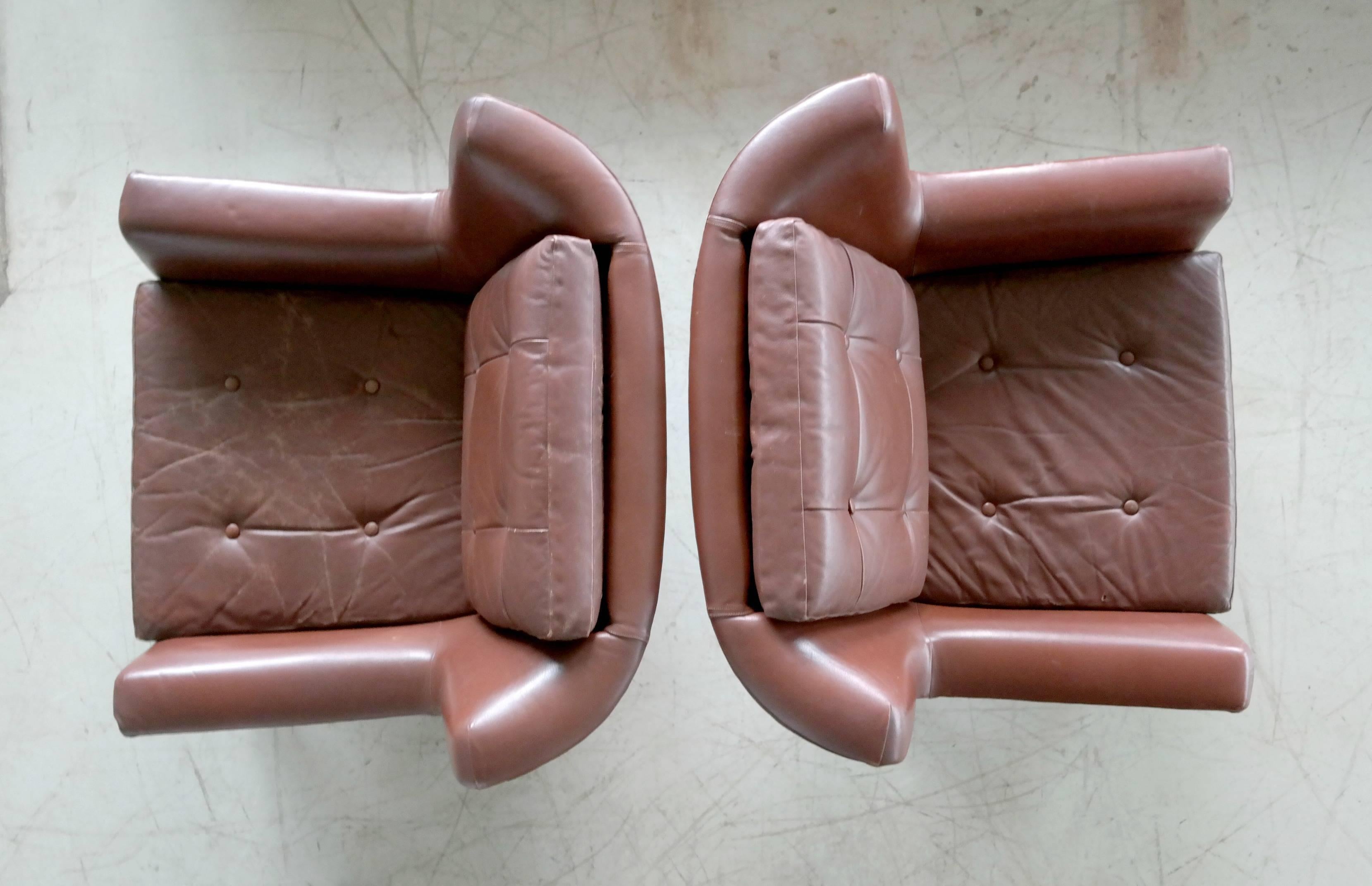 Pair of Danish Mid-Century Easy Chairs in Leather and Teak by Skjold Sørensen 2