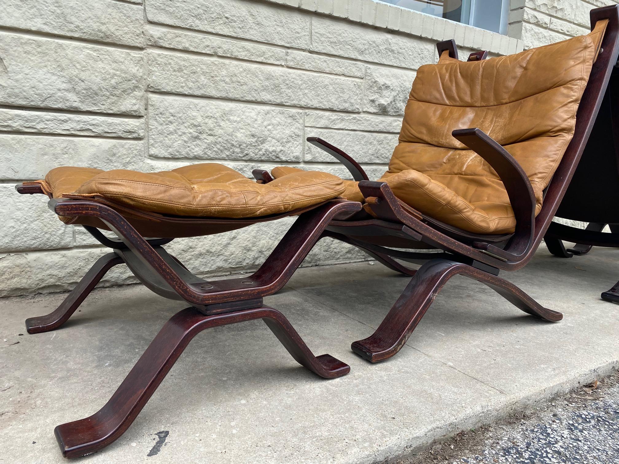 Leather Pair of Danish Mid-Century 'Focus' Lounge Chair & Ottoman by Bramin