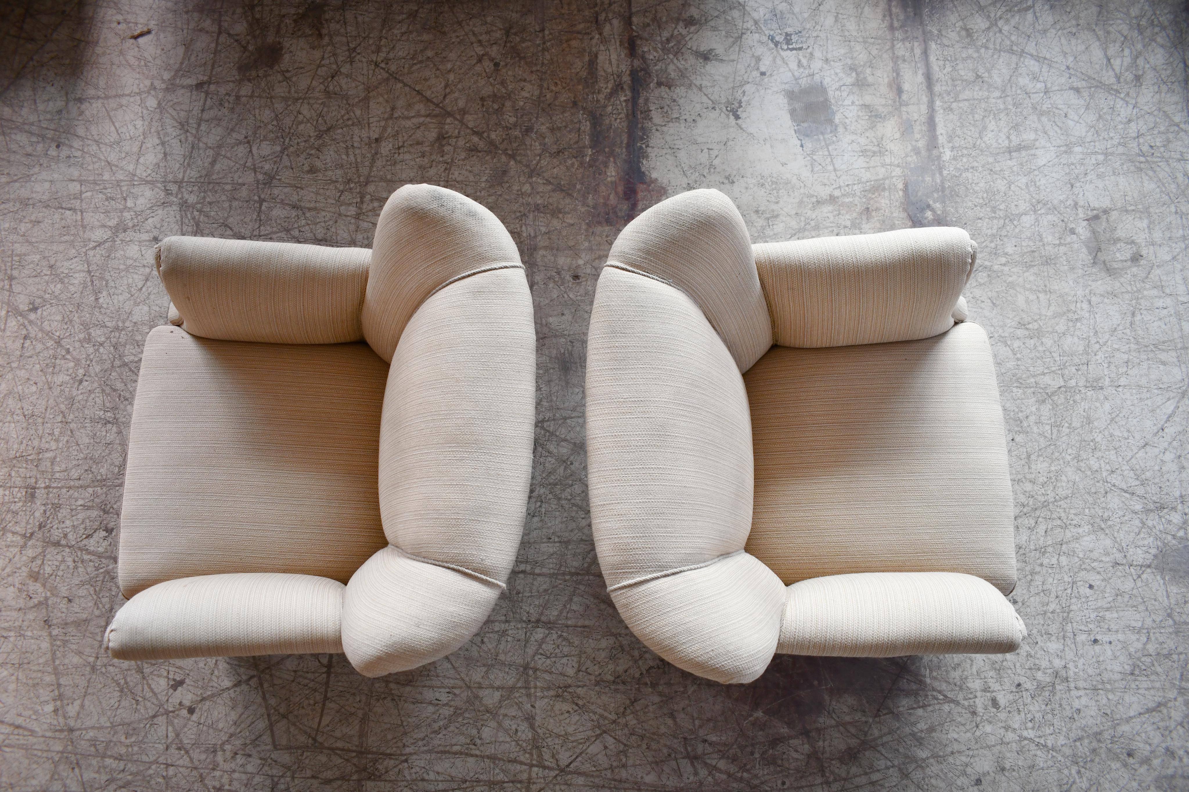 Pair of Danish Mid-Century Fritz Hansen Style Lounge Chairs, ca. 1940-50 In Good Condition In Bridgeport, CT