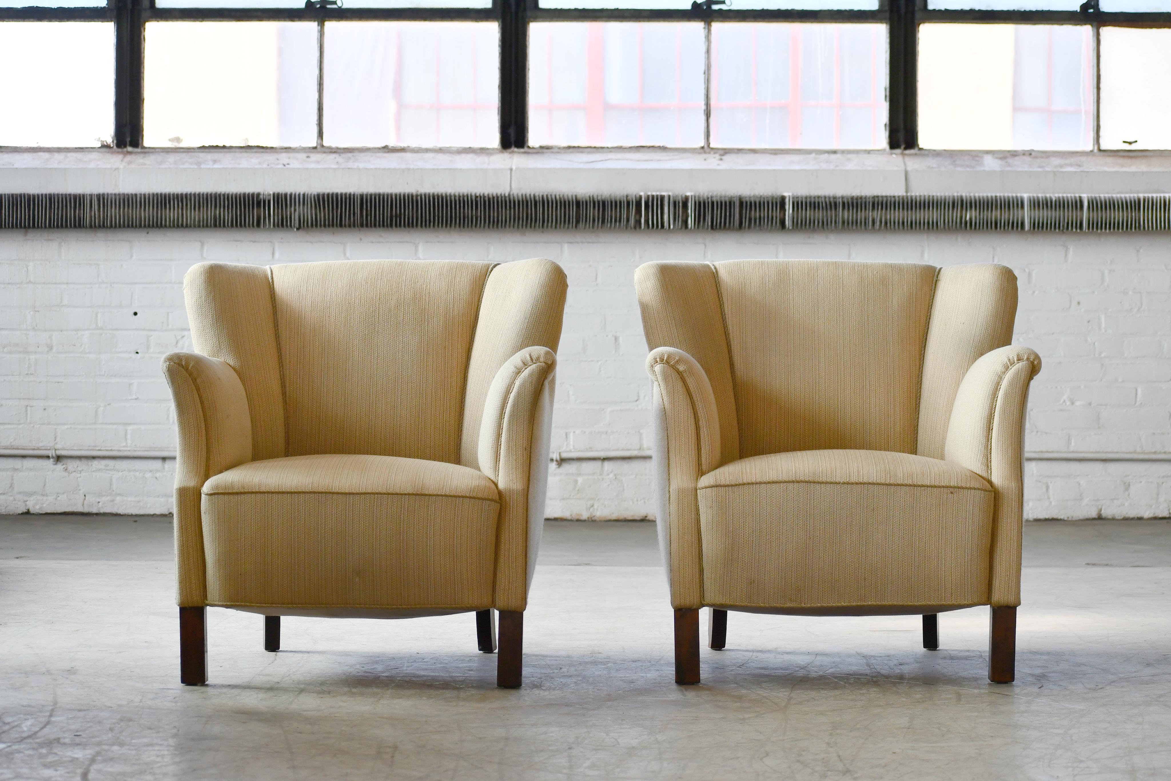 Pair of Danish Mid-Century Fritz Hansen Style Lounge Chairs, ca. 1940-50 3