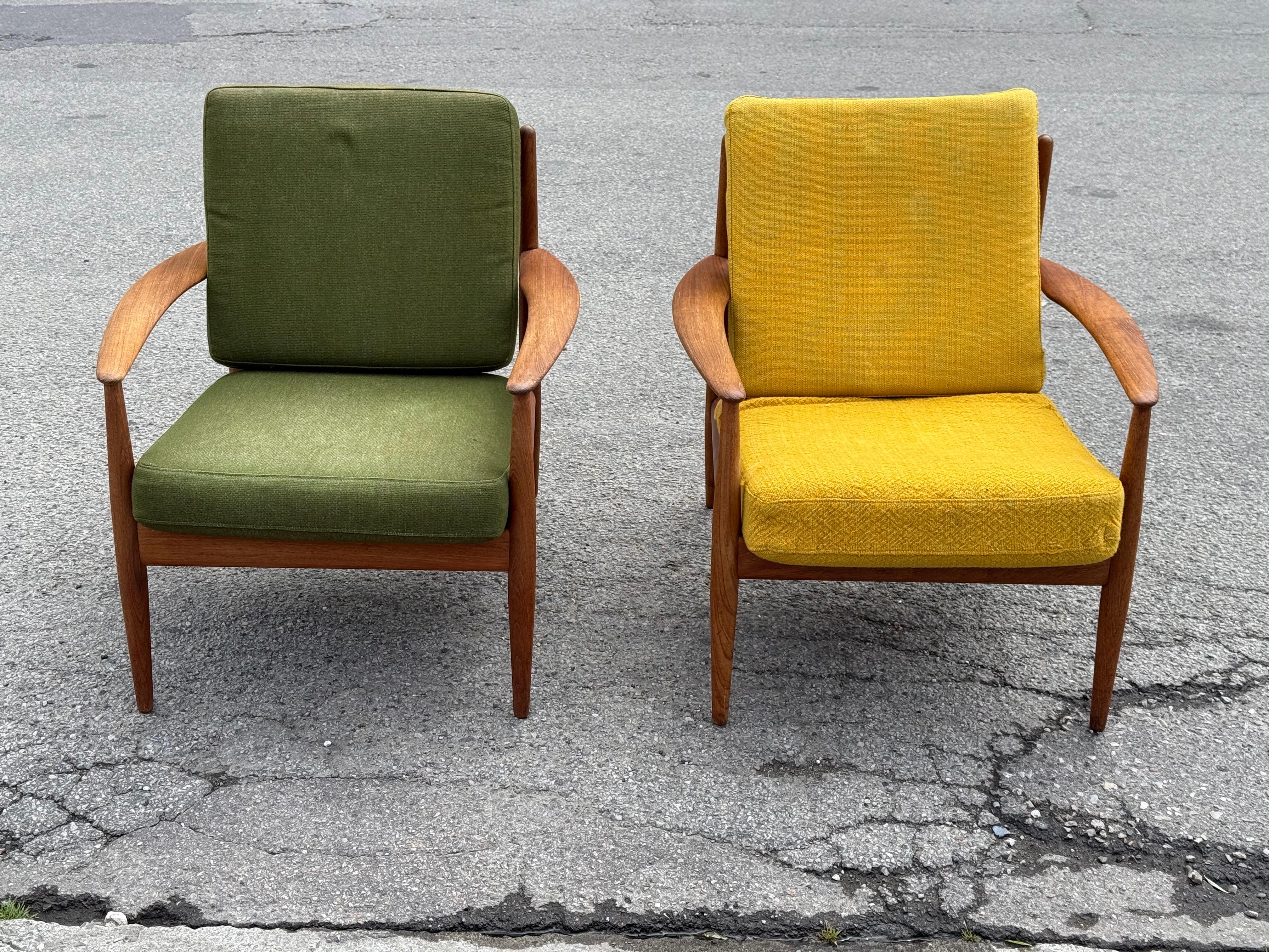 Pair of Danish mid-century modern 1960s teak Lounge chairs by Grete Jalk For Sale 7