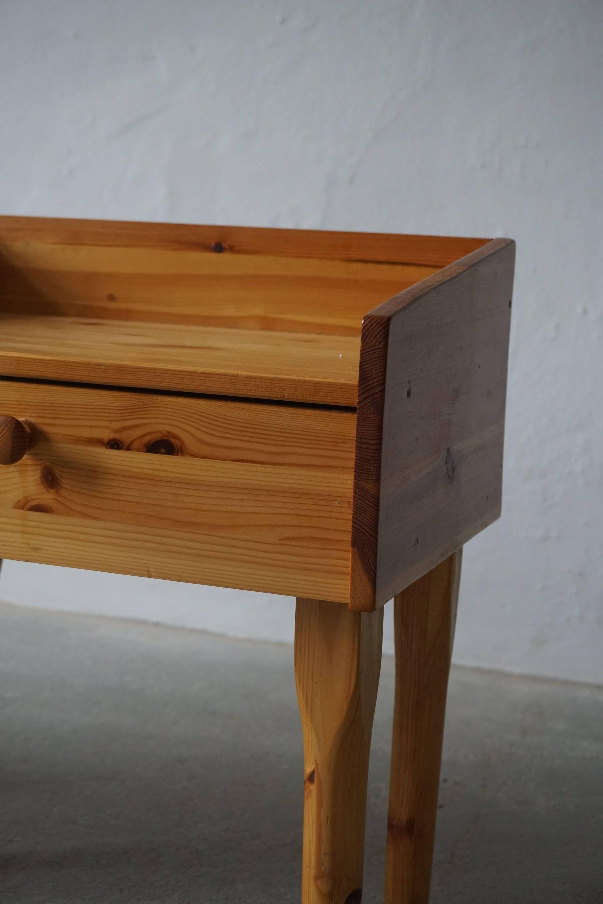 Pair of Danish Mid Century Night Stands with Drawers in Solid Pine, 1970s 4