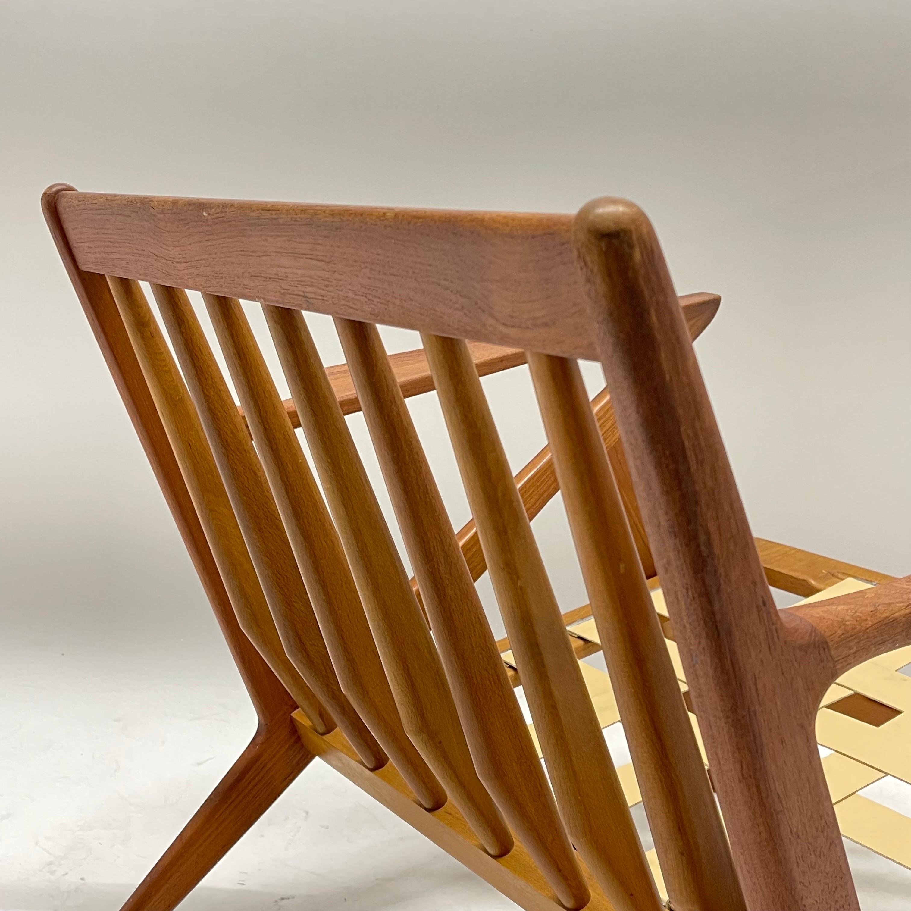 Pair of Danish Midcentury Poul Jensen Walnut Z Chairs for Selig, Denmark, 1960s 13