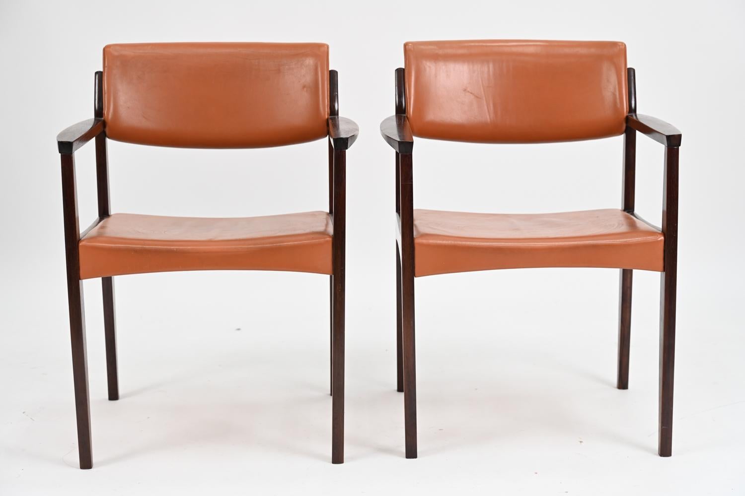Pair of Danish Mid-Century Rosewood Armchairs In Good Condition In Norwalk, CT