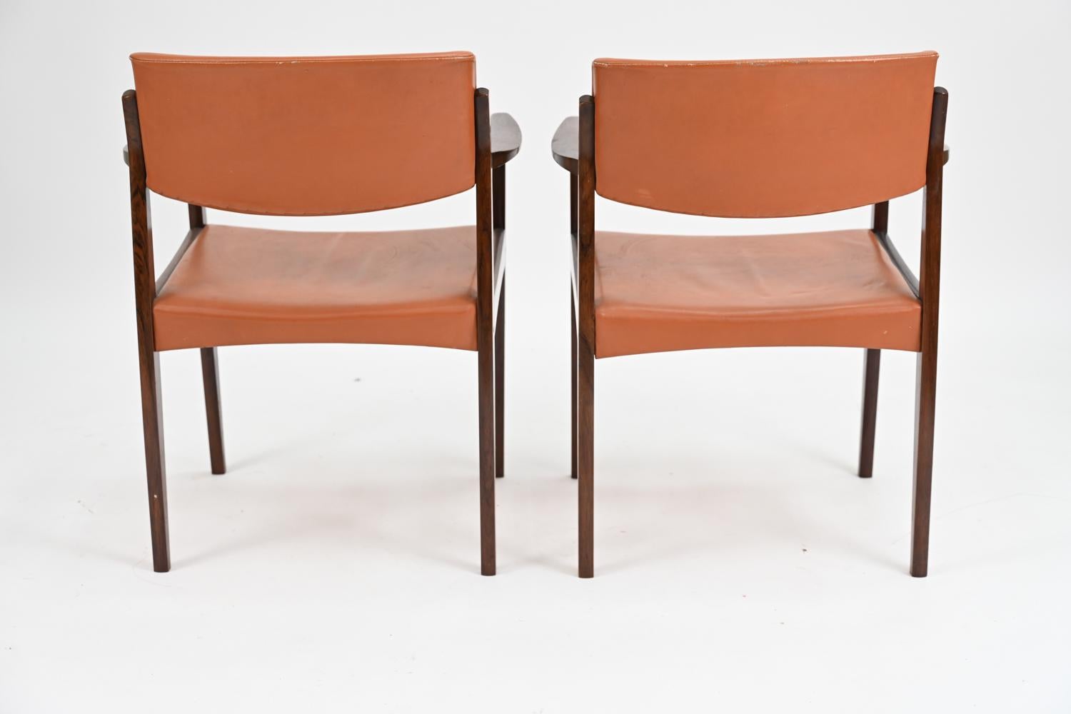 Pair of Danish Mid-Century Rosewood Armchairs 1