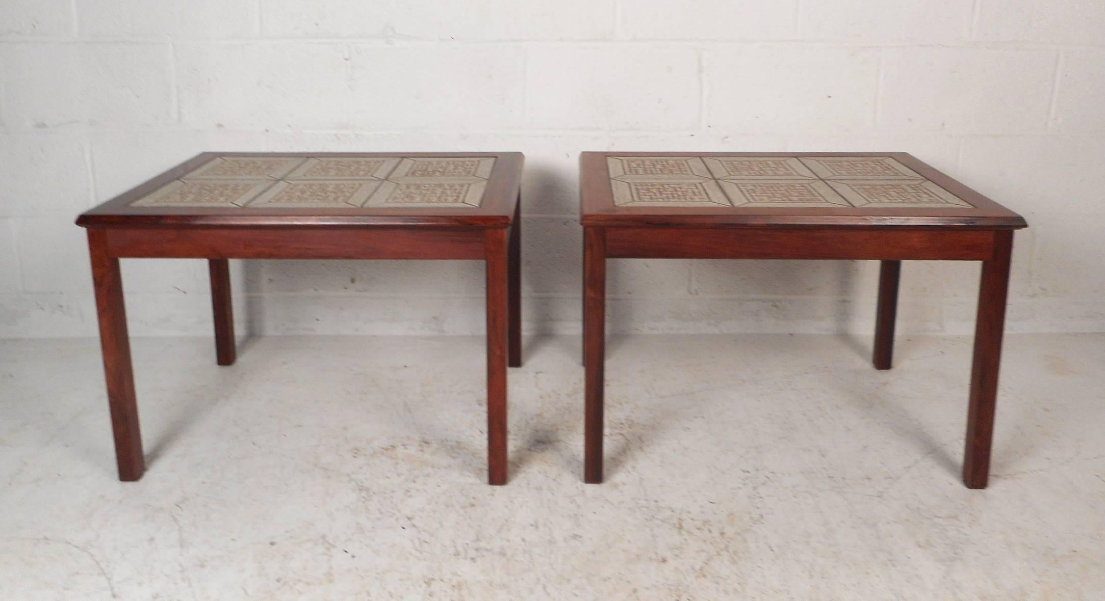 Pair of Danish Midcentury Rosewood Tile Top End Tables In Good Condition For Sale In Brooklyn, NY