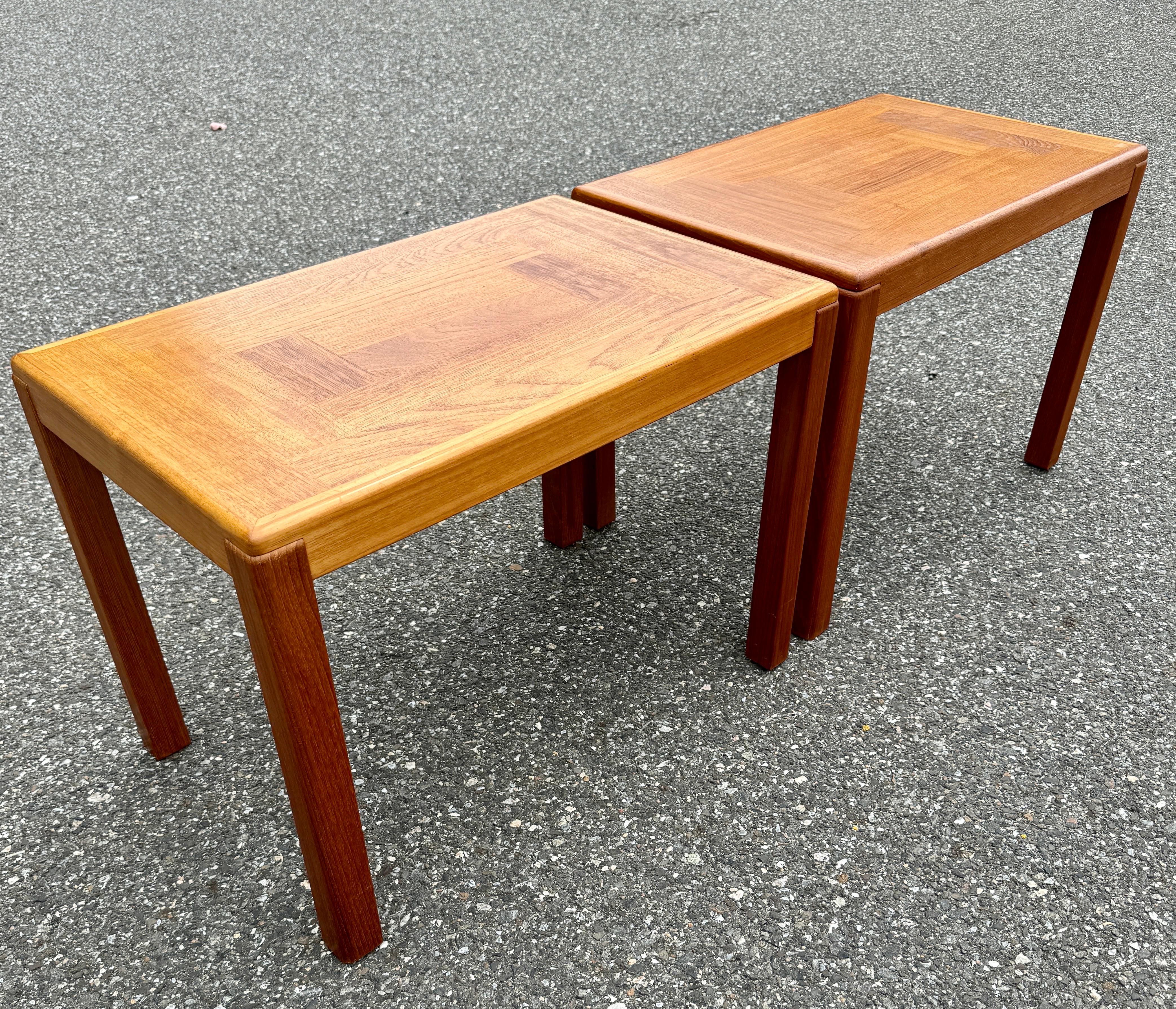 Paire de tables d'appoint danoises en teck du milieu du siècle dernier par Vejle Stole og Mobelfabrik en vente 3