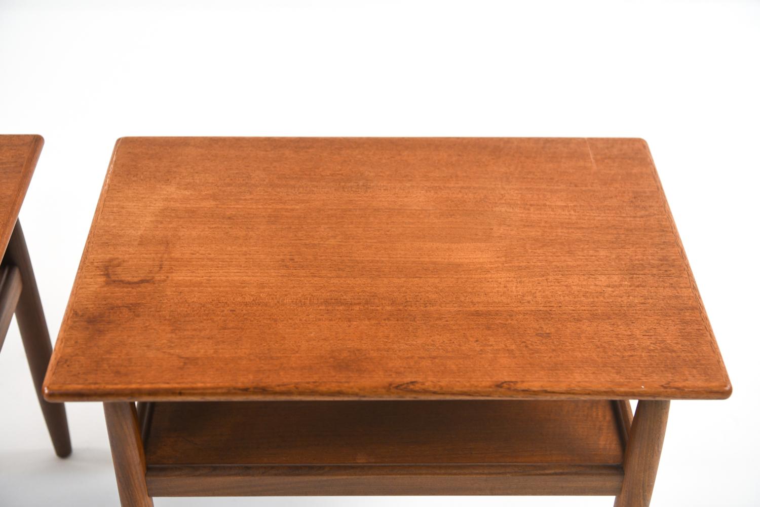 Mid-20th Century Pair of Danish Mid-Century Teak Side Tables by Ejvind A. Johansson for Vitre