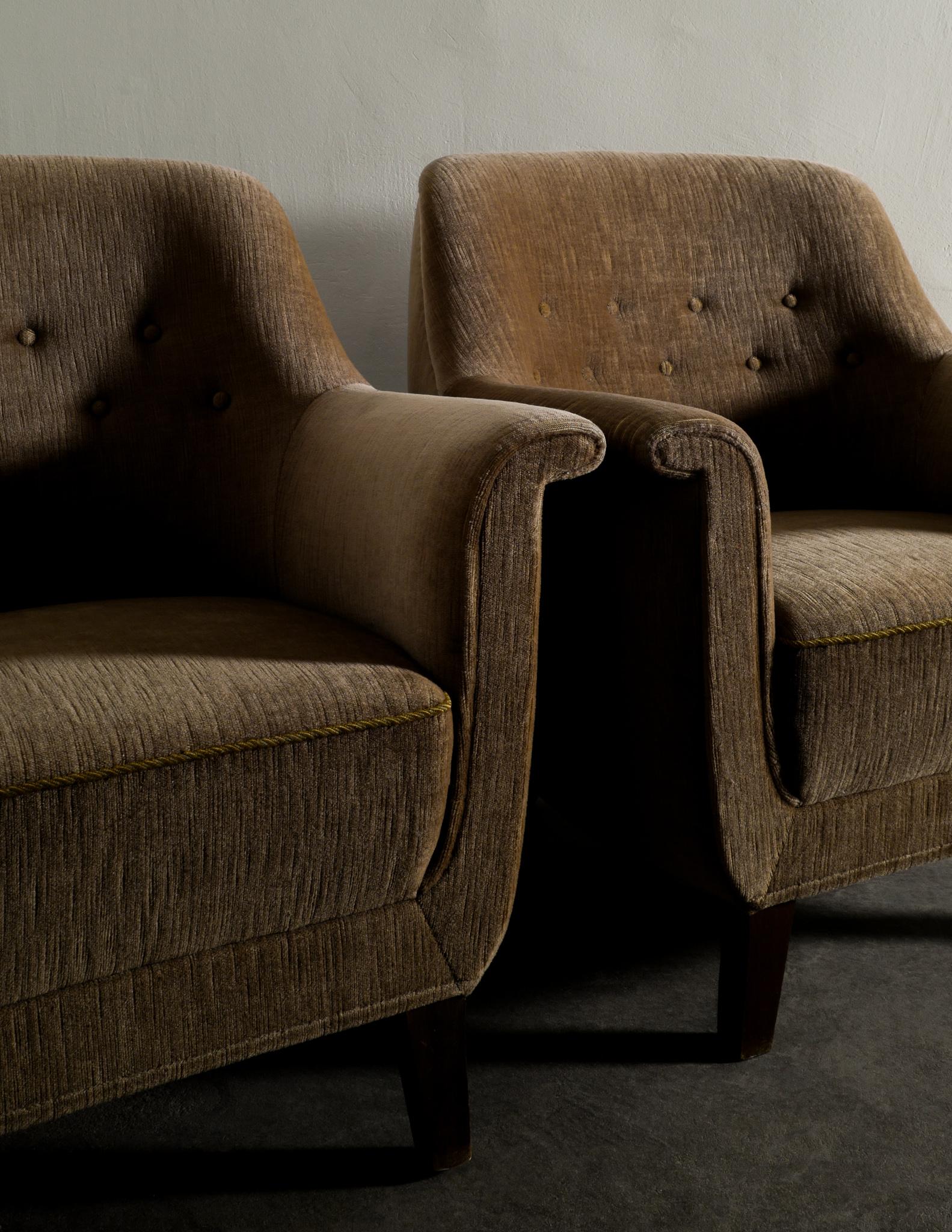 Pair of Danish Midcentury Arm Chairs in Brown Velour Produced in Denmark, 1940s 2