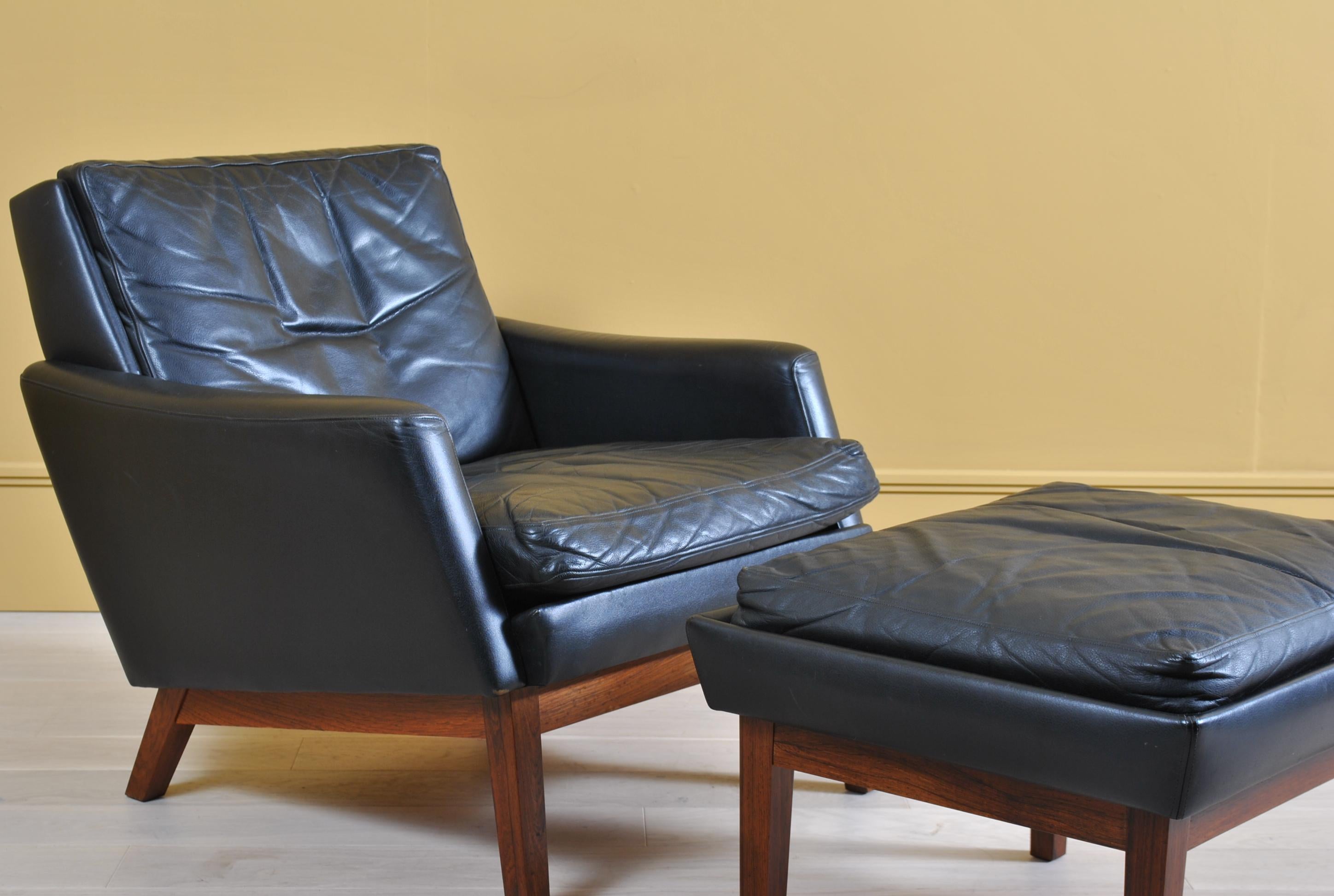 Pair of Danish Midcentury Leather Lounge Chairs and Ottoman 2